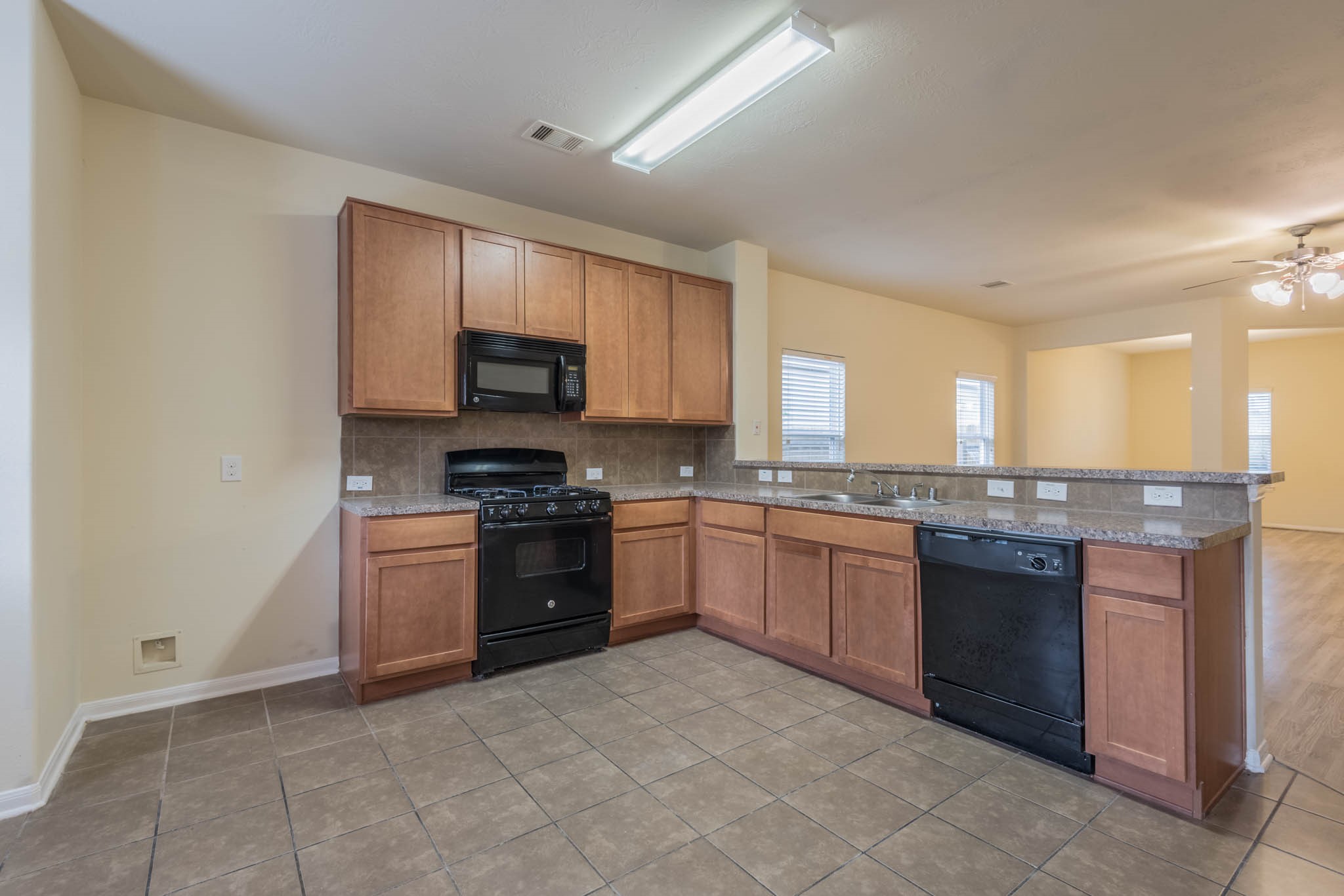 17407 Blackstone Trails Drive, Humble, TX 77396