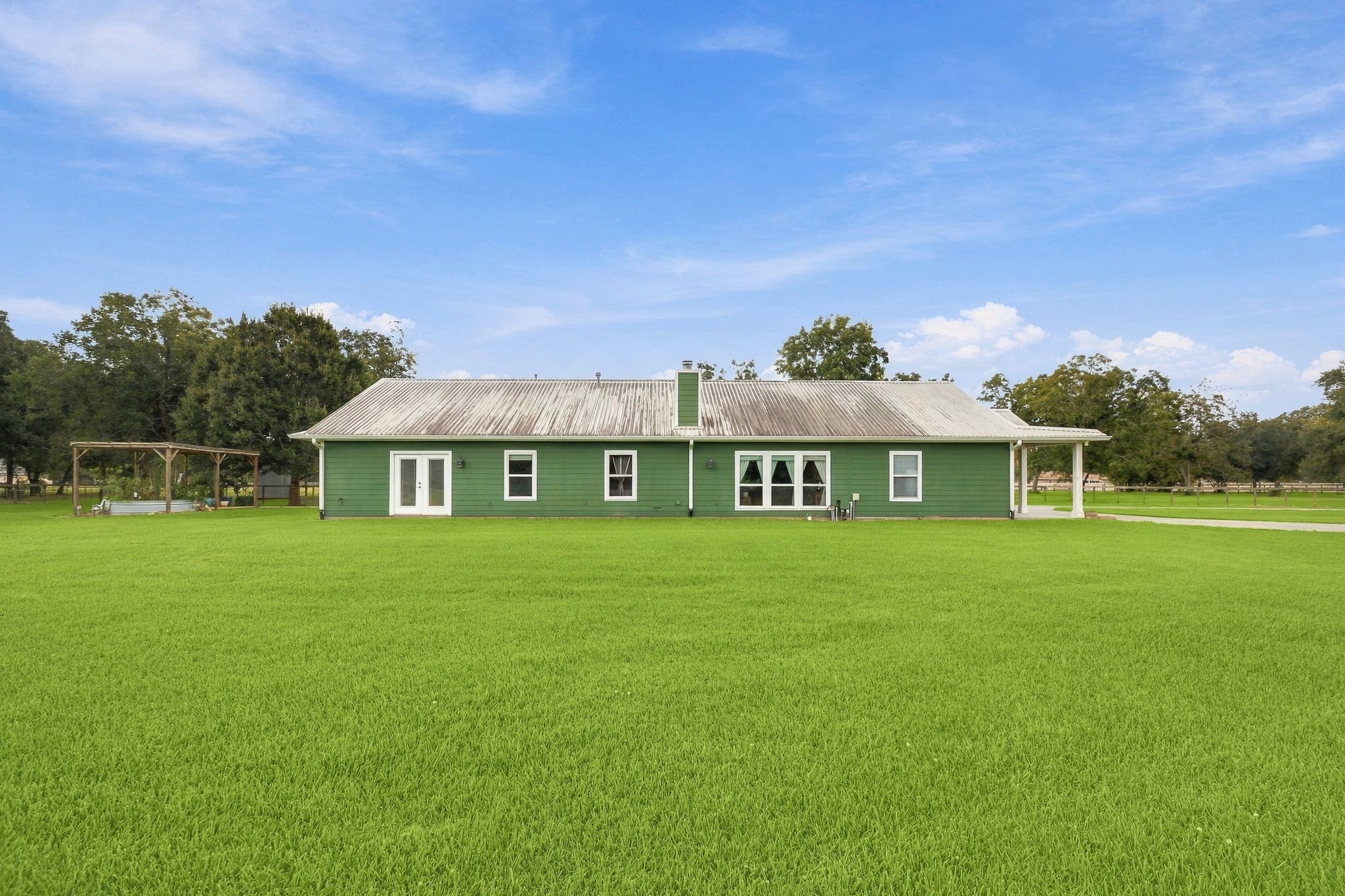 2627 Avenue L, Santa Fe, TX 77510
