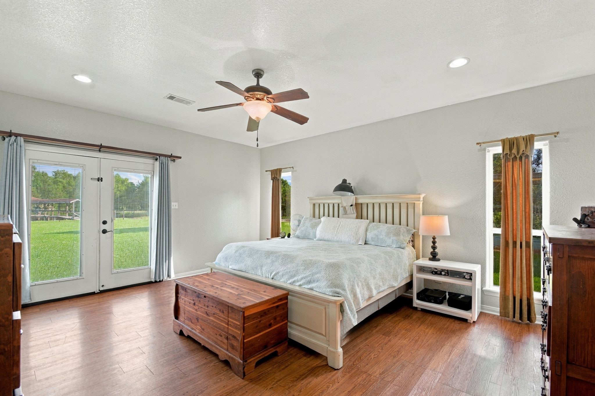 2627 Avenue L, Santa Fe, TX 77510