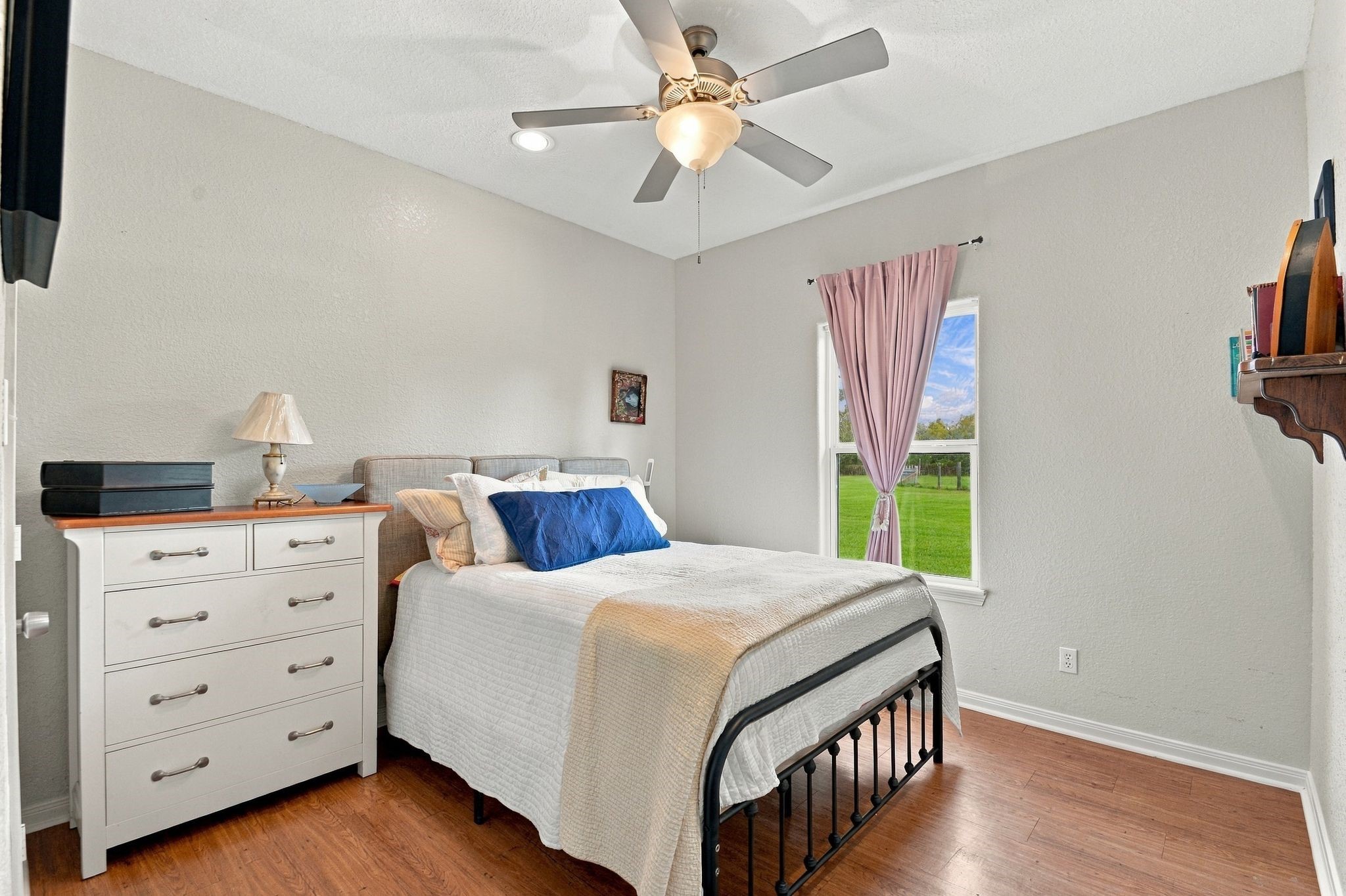2627 Avenue L, Santa Fe, TX 77510