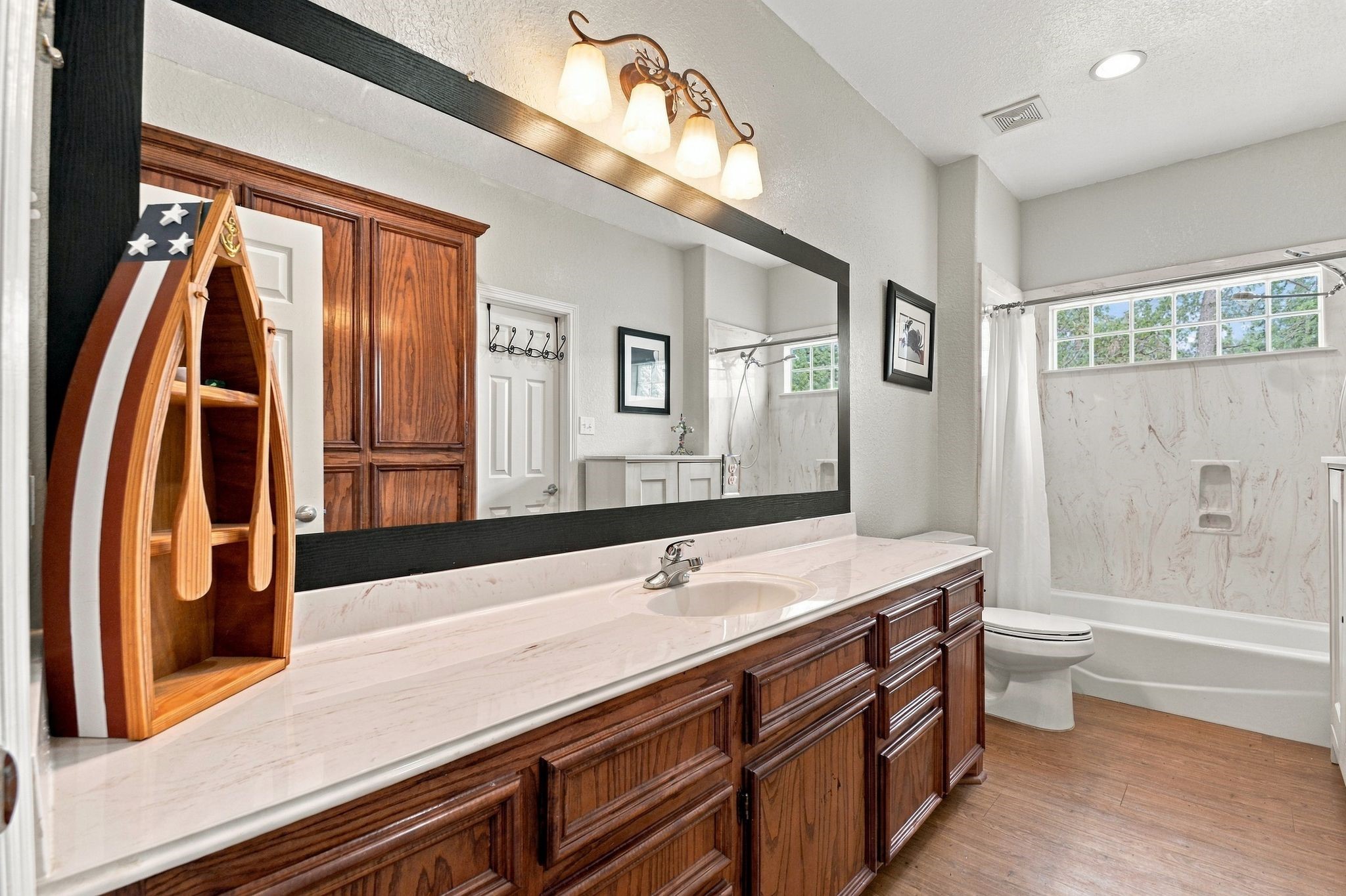 2627 Avenue L, Santa Fe, TX 77510