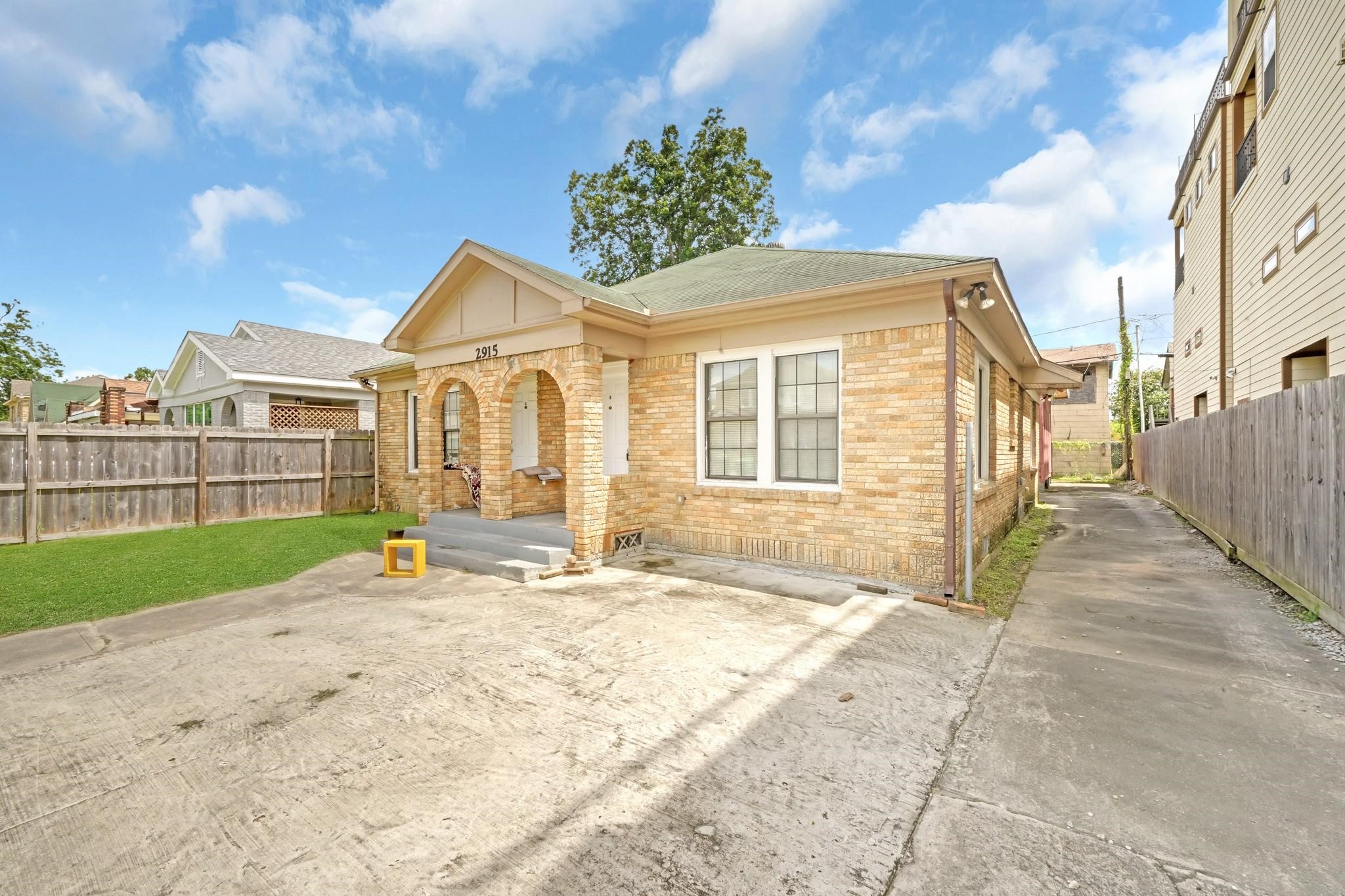 Uninterrupted access to the backyard and an extended driveway is great for parking. Uninterrupted access to the backyard and an extended driveway is great for parking.