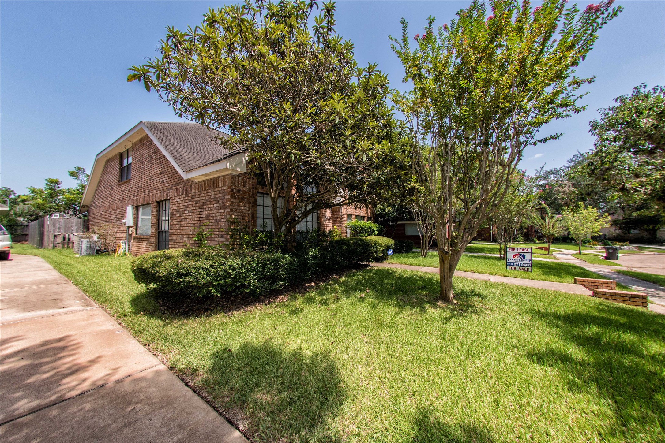 3438 Mimosa Way, Sugar Land, TX 77479 3438 Mimosa Way, Sugar Land, TX 77479