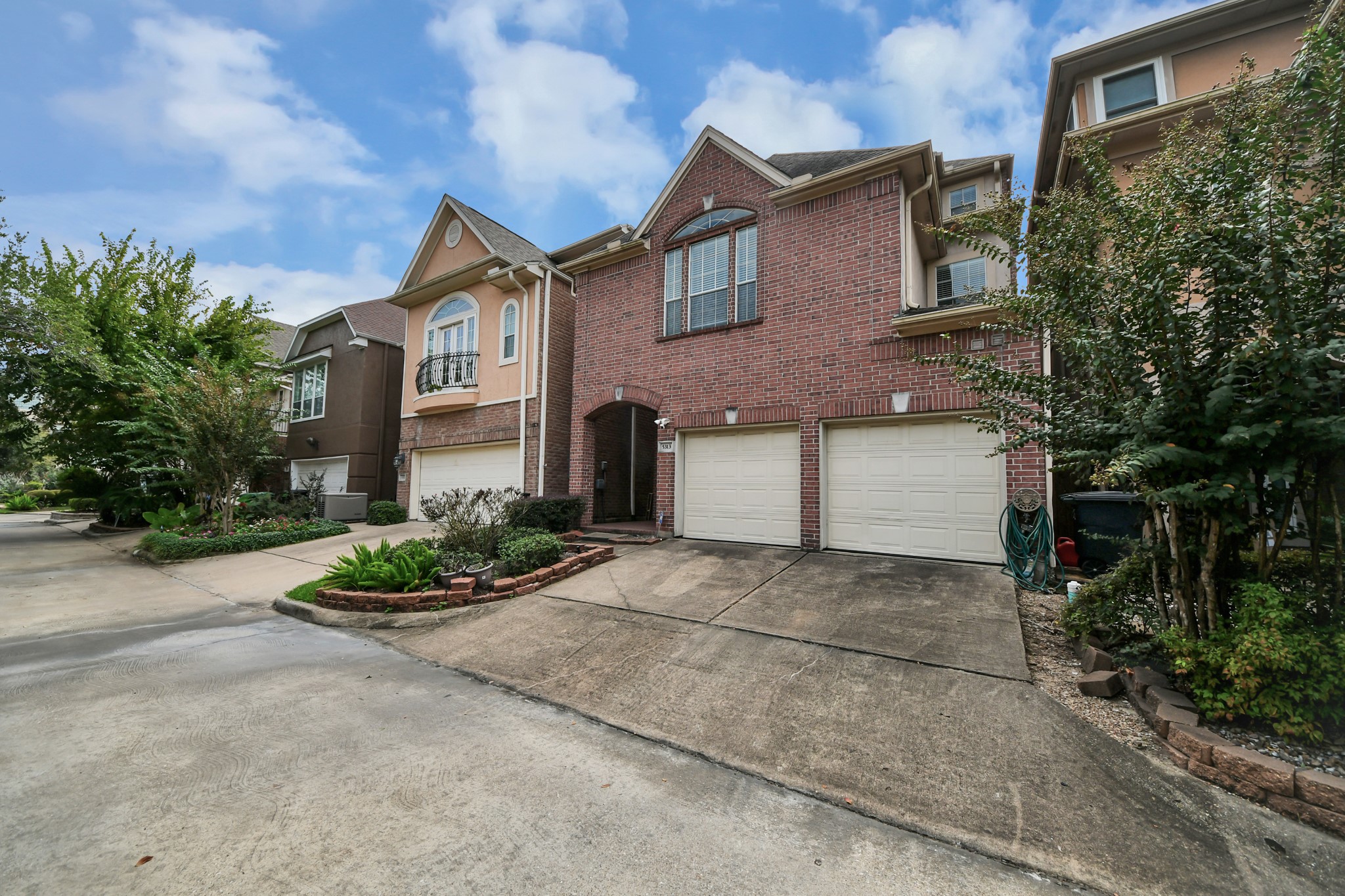 5313 Hidalgo Street, Houston, TX 77056
