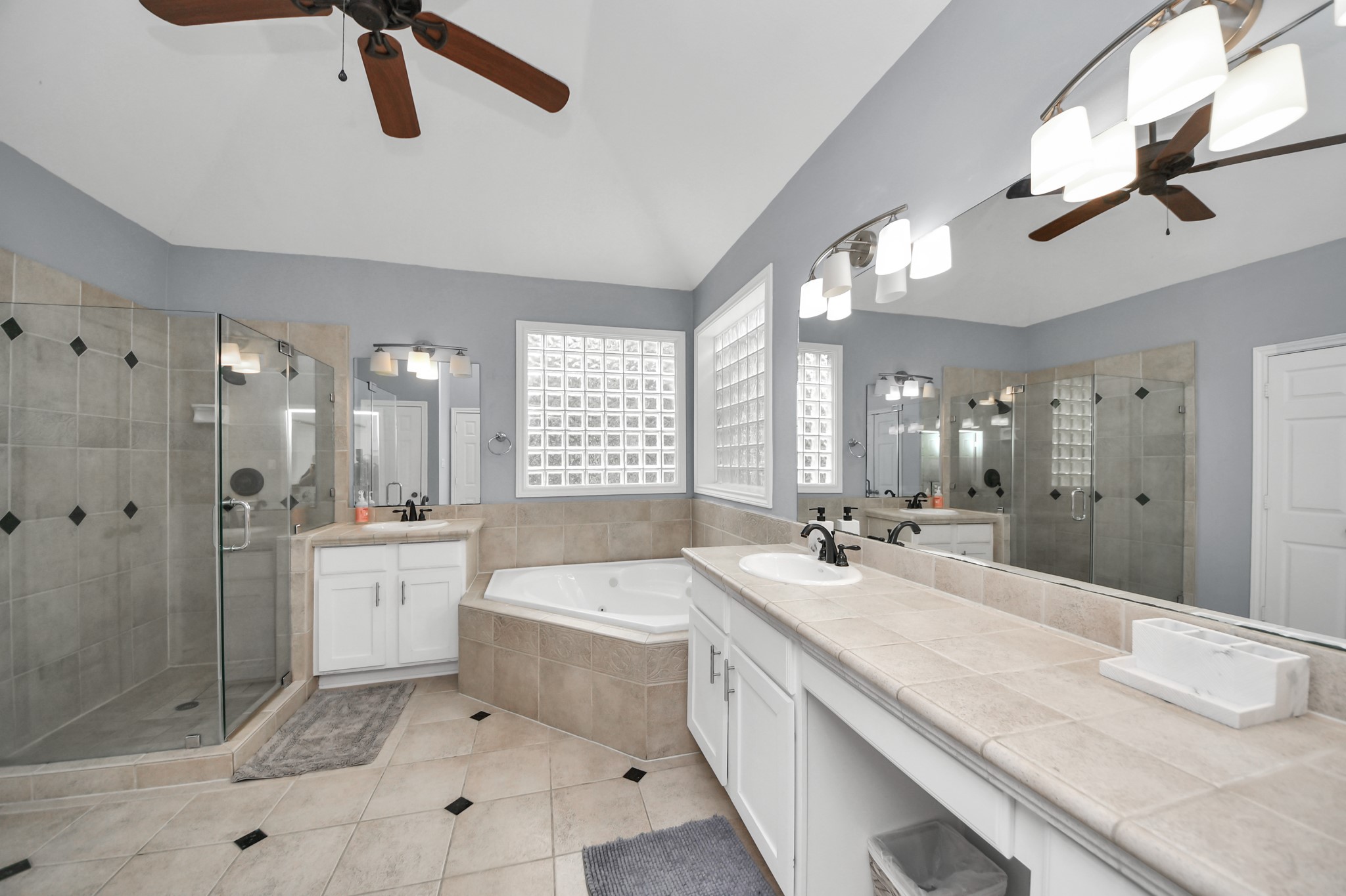 5313 Hidalgo Street, Houston, TX 77056