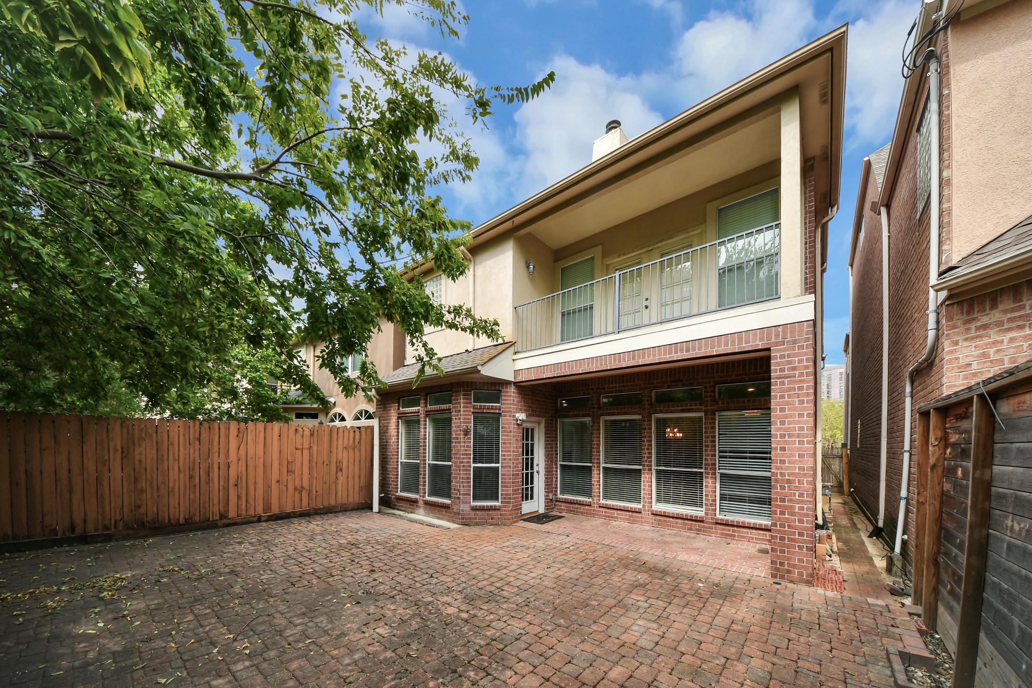 5313 Hidalgo Street, Houston, TX 77056