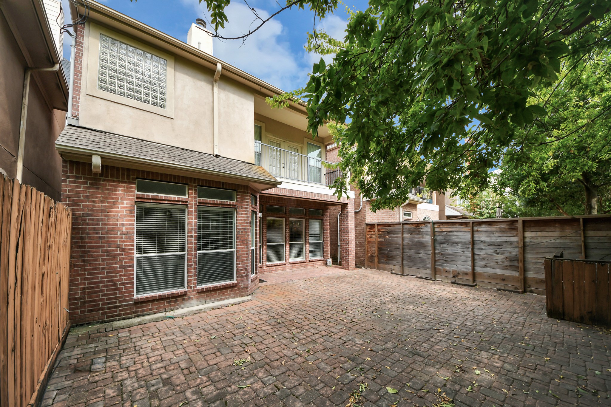 5313 Hidalgo Street, Houston, TX 77056