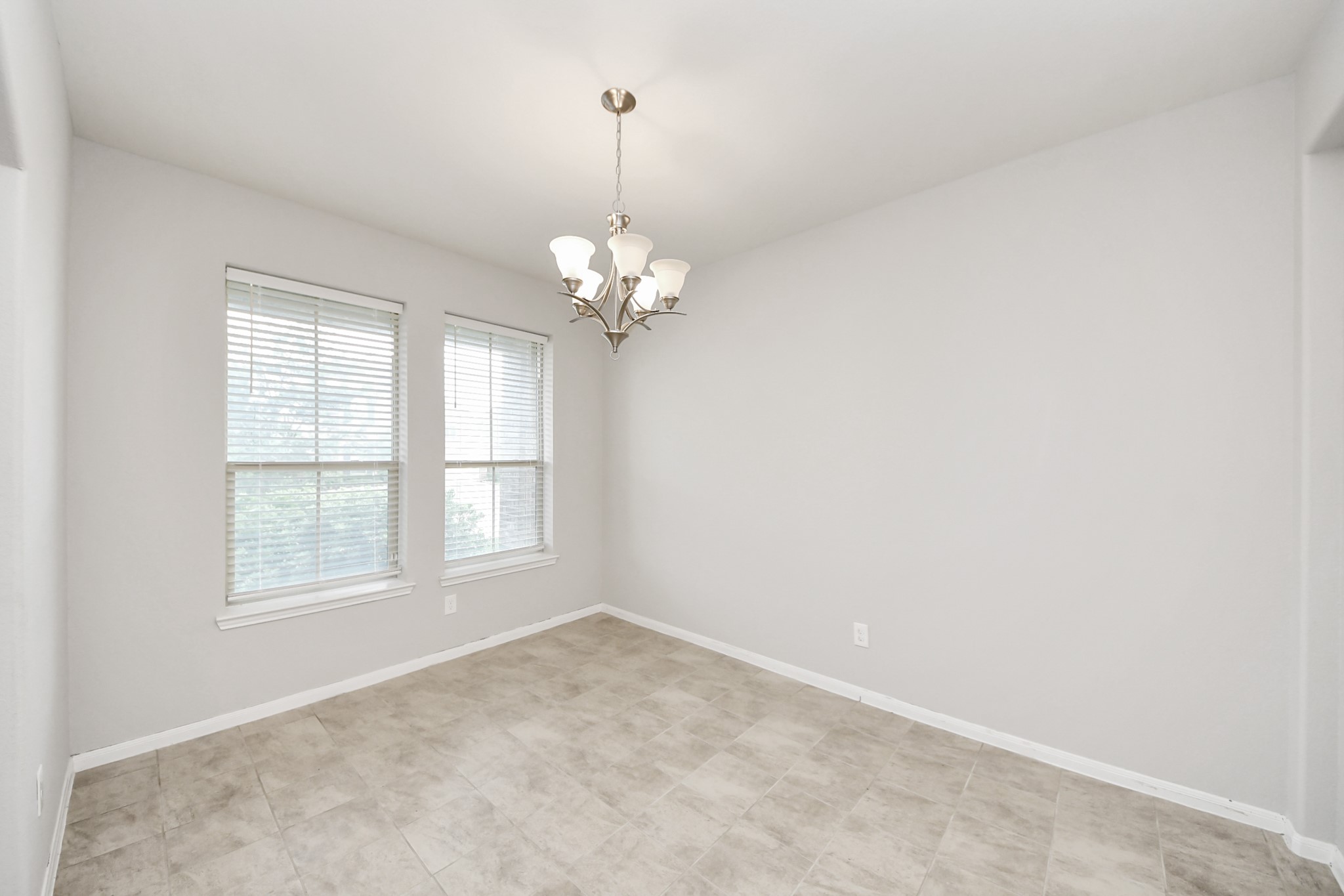 2722 Star Sky Way, Houston, TX 77045