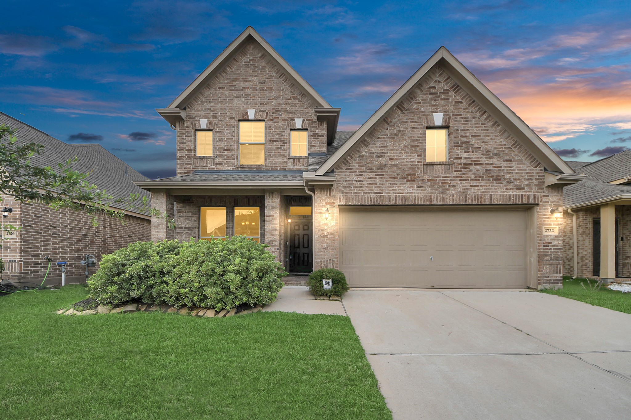 2722 Star Sky Way, Houston, TX 77045