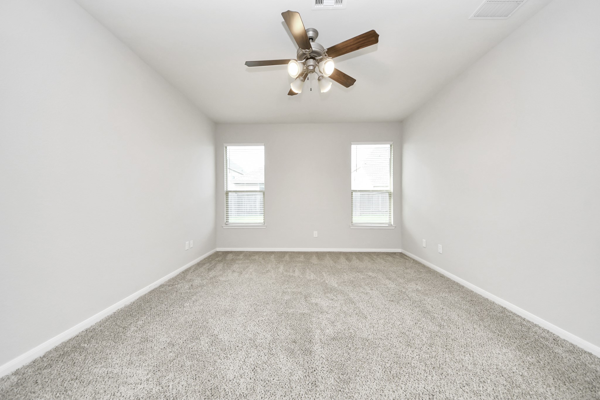 2722 Star Sky Way, Houston, TX 77045