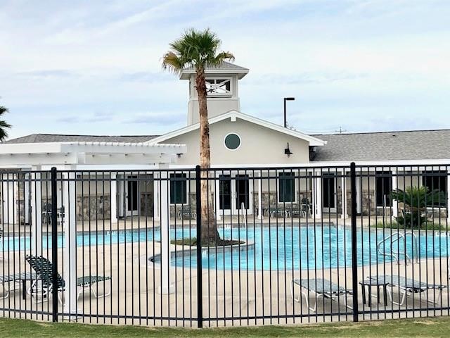 2212 Manila Lane, Texas City, TX 77568