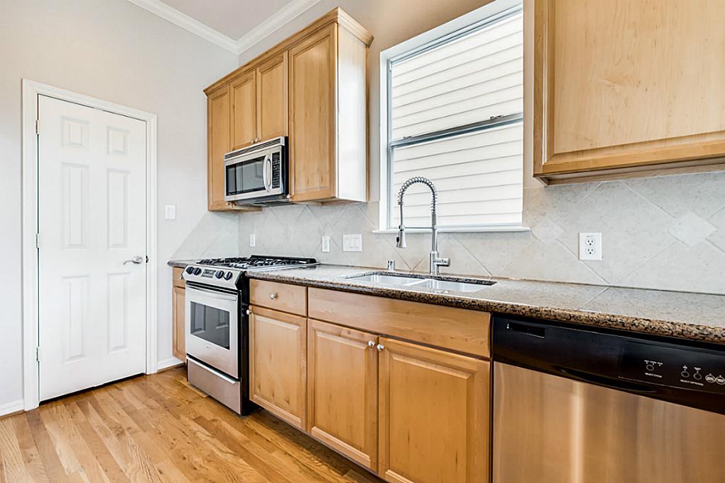 5420 Venice Street, Houston, TX 77007