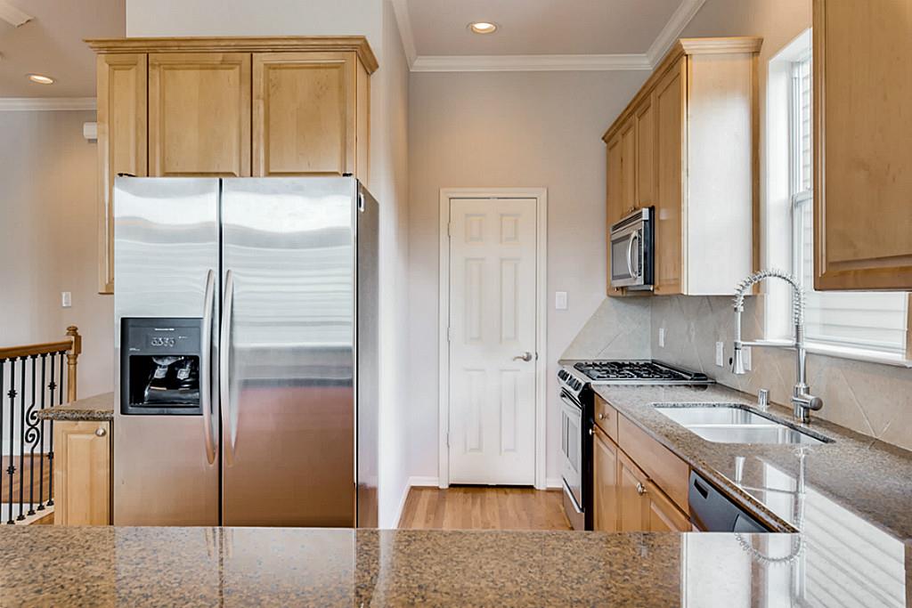 5420 Venice Street, Houston, TX 77007