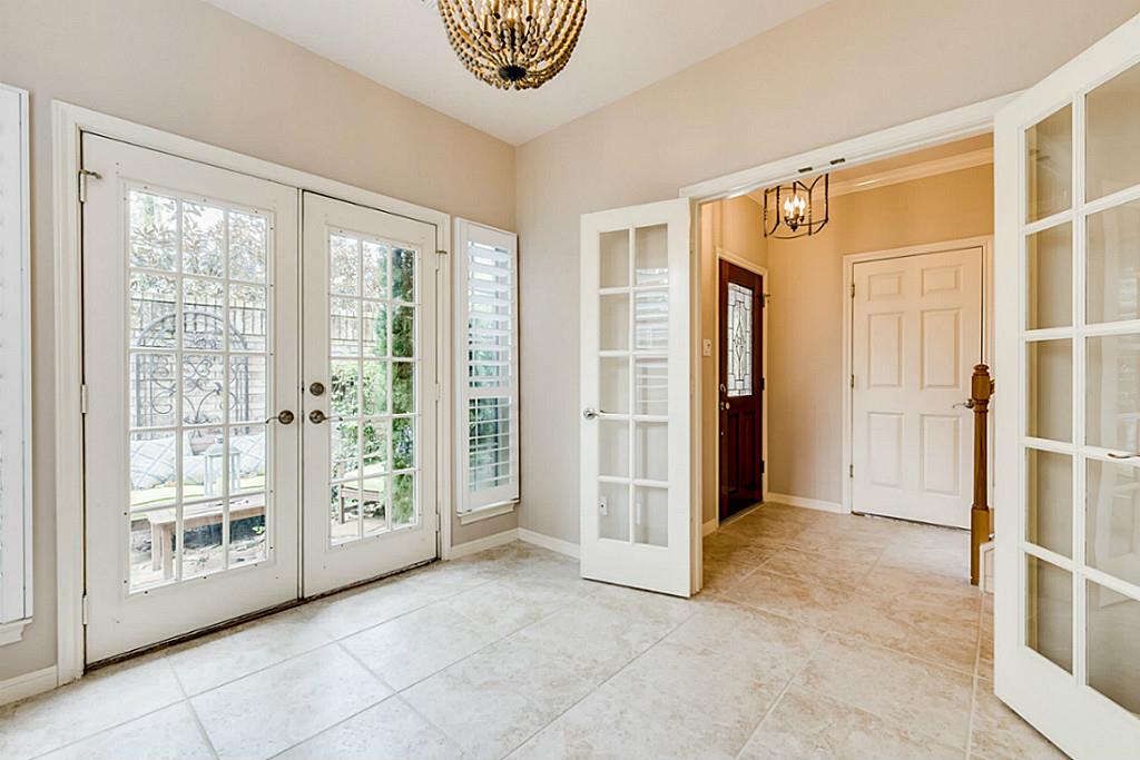 5420 Venice Street, Houston, TX 77007