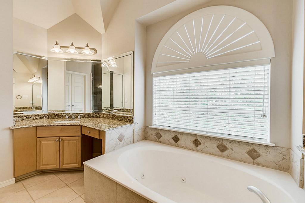 5420 Venice Street, Houston, TX 77007