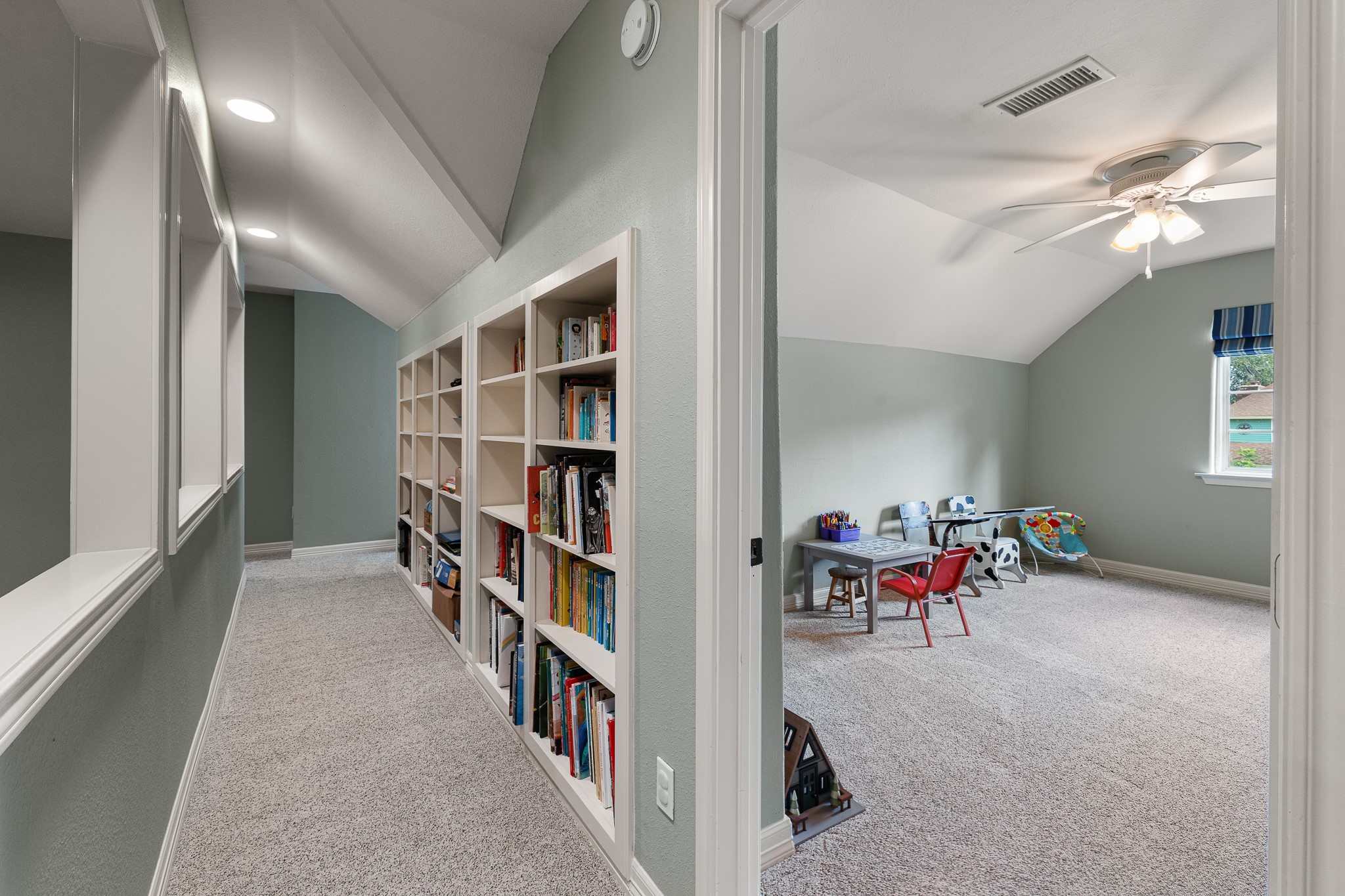 603 Renaldo Street, Dickinson, TX 77539