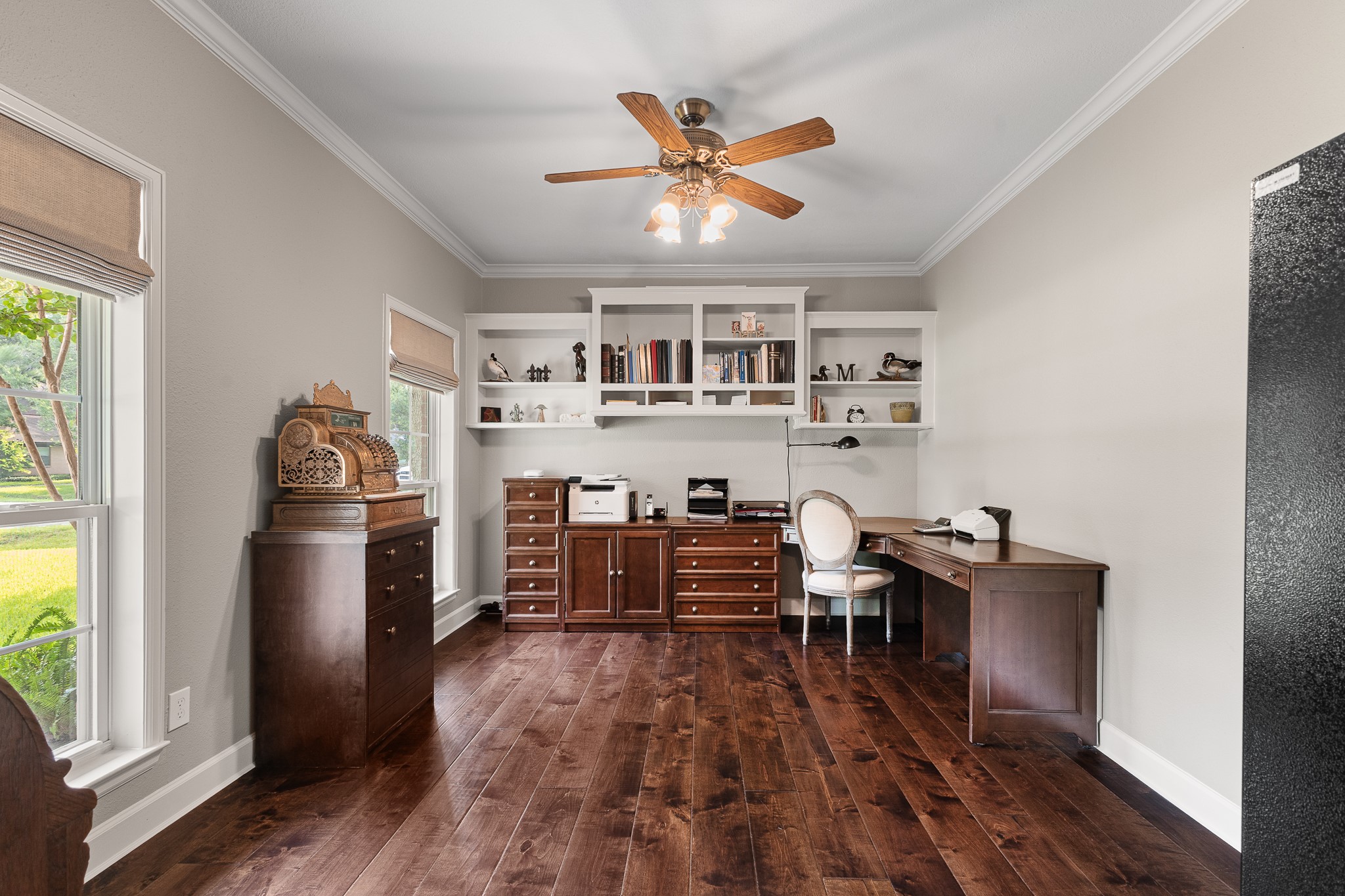603 Renaldo Street, Dickinson, TX 77539