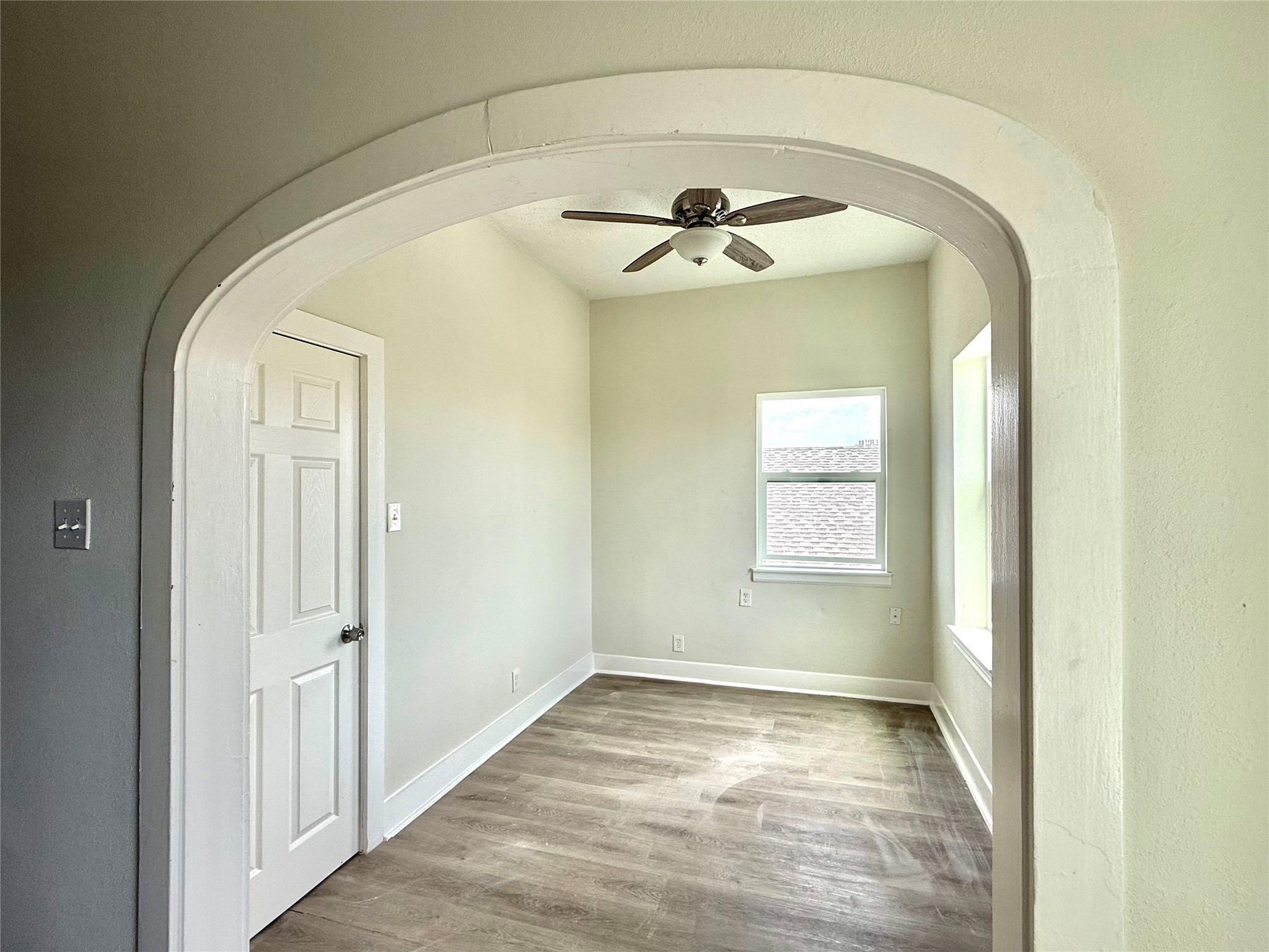 805 10 th Street, #4, Galveston, TX 77550