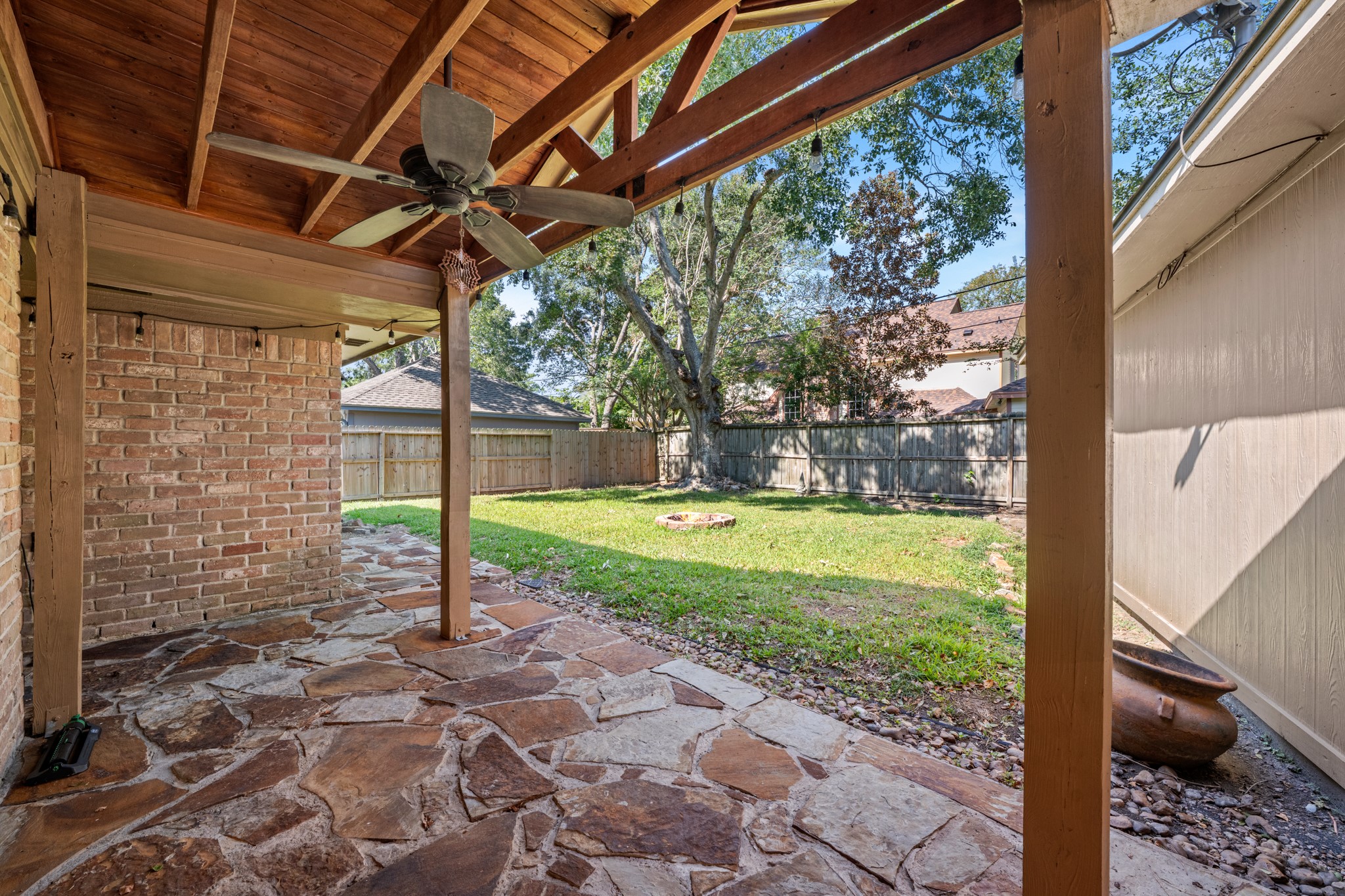 514 Pine Walk Trail, Spring, TX 77388