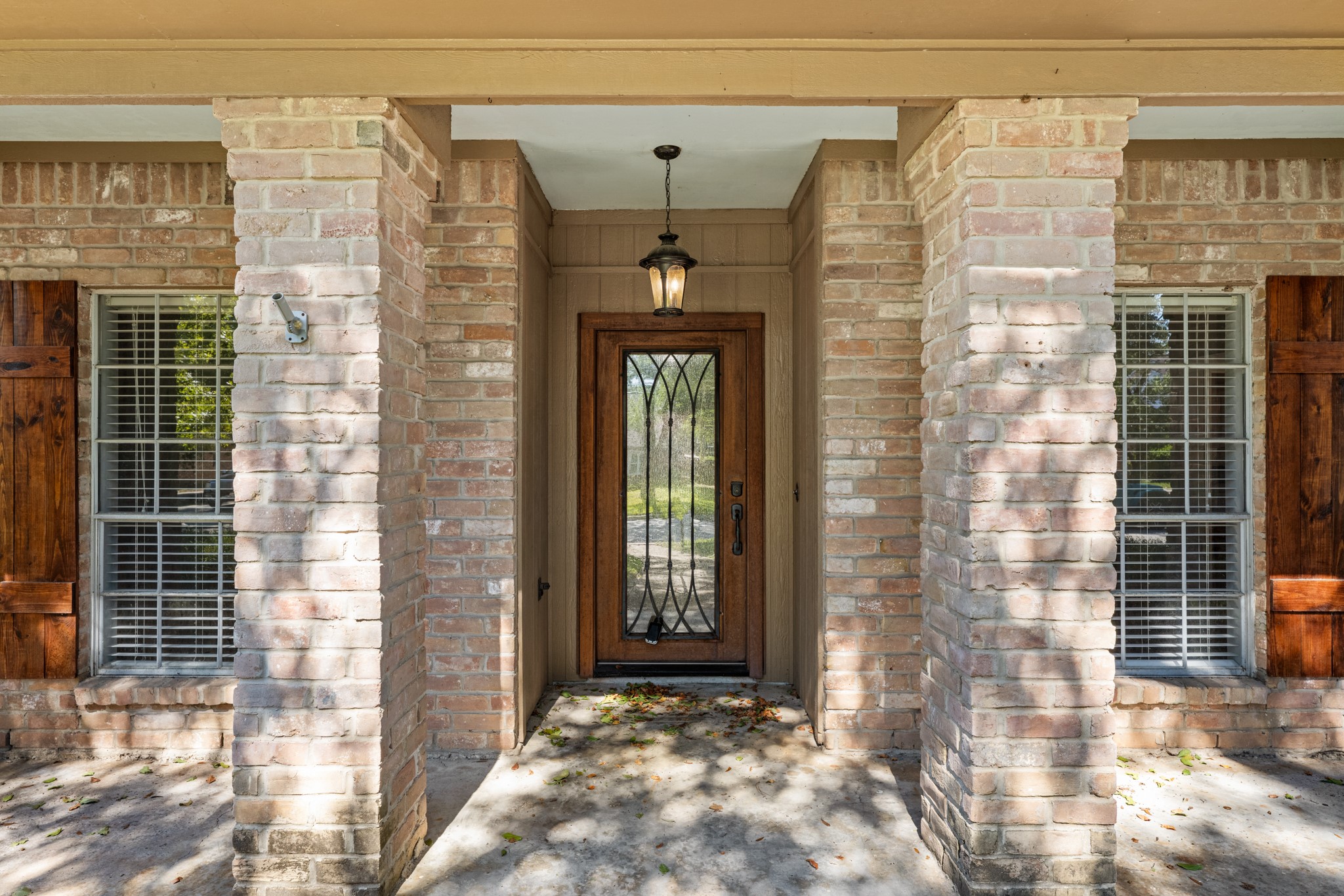 514 Pine Walk Trail, Spring, TX 77388