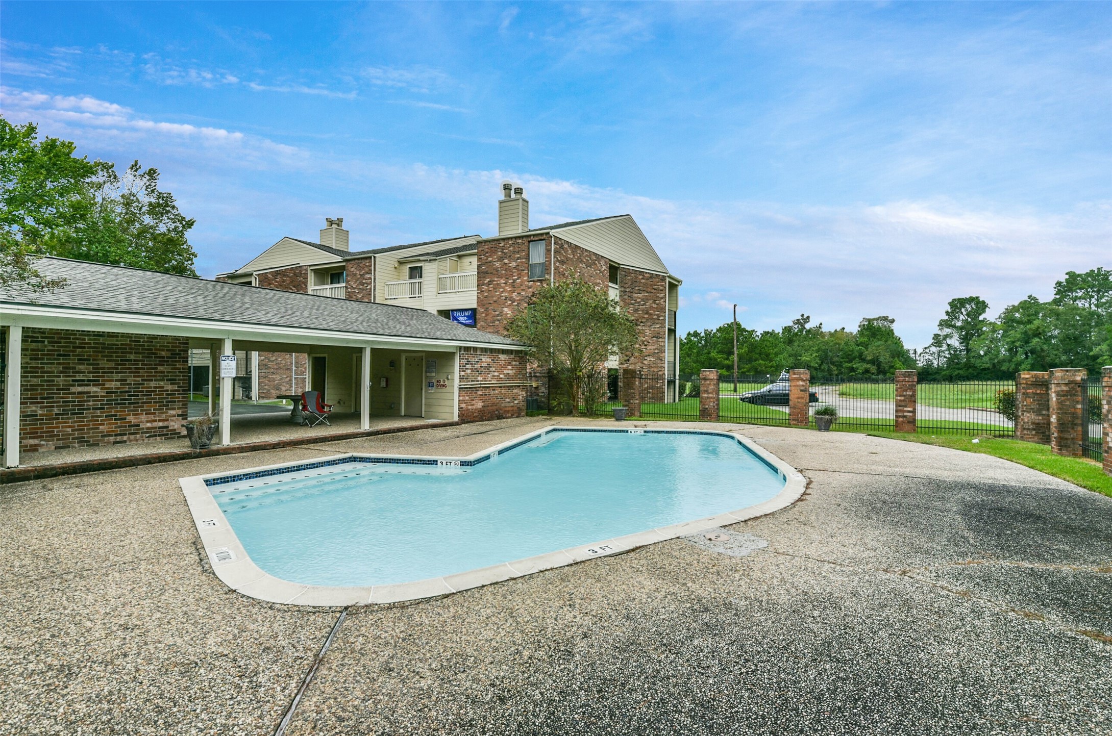2501 Gulf Freeway, #279B, Dickinson, TX 77539