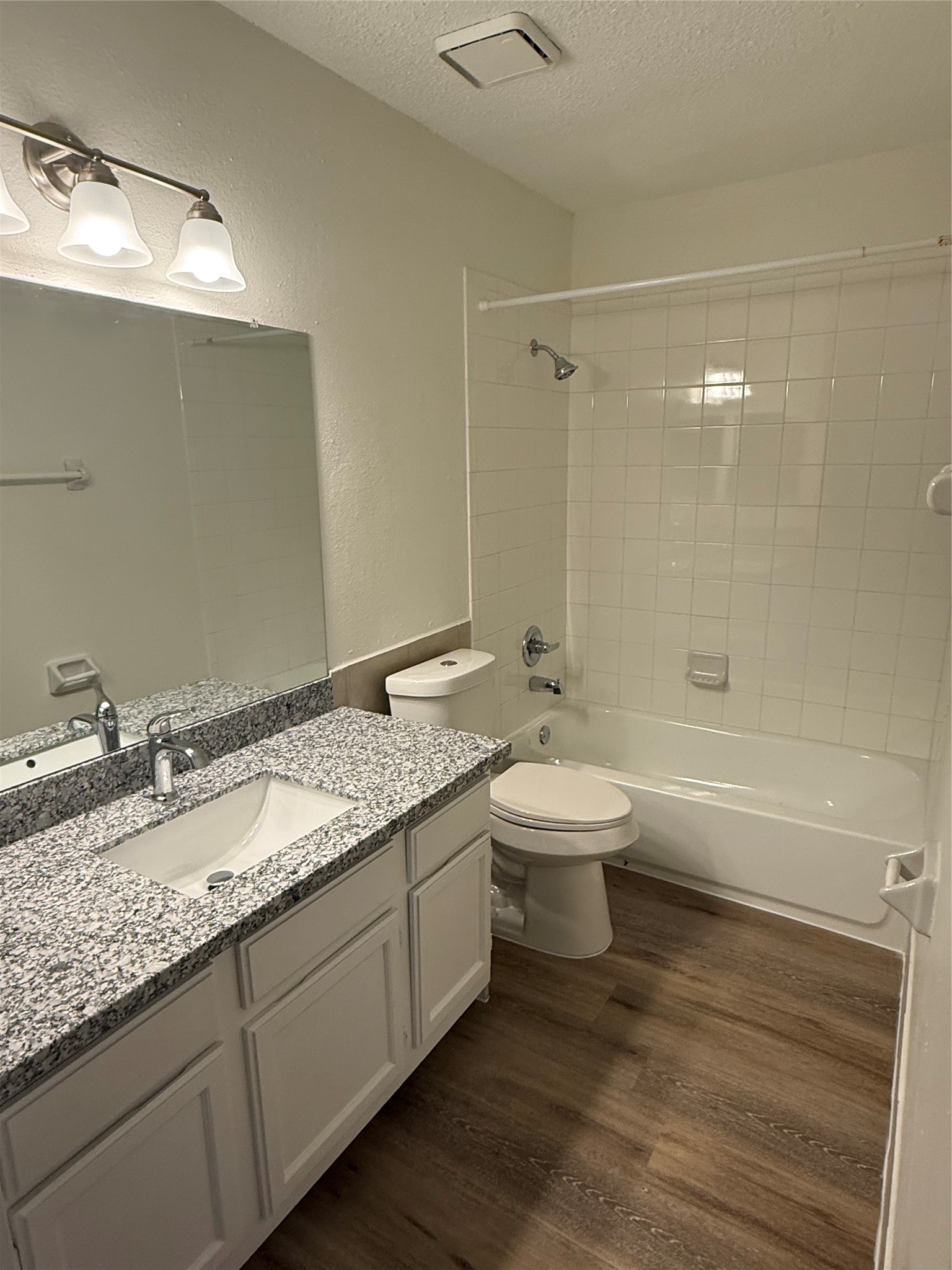 2501 Gulf Freeway, #279B, Dickinson, TX 77539