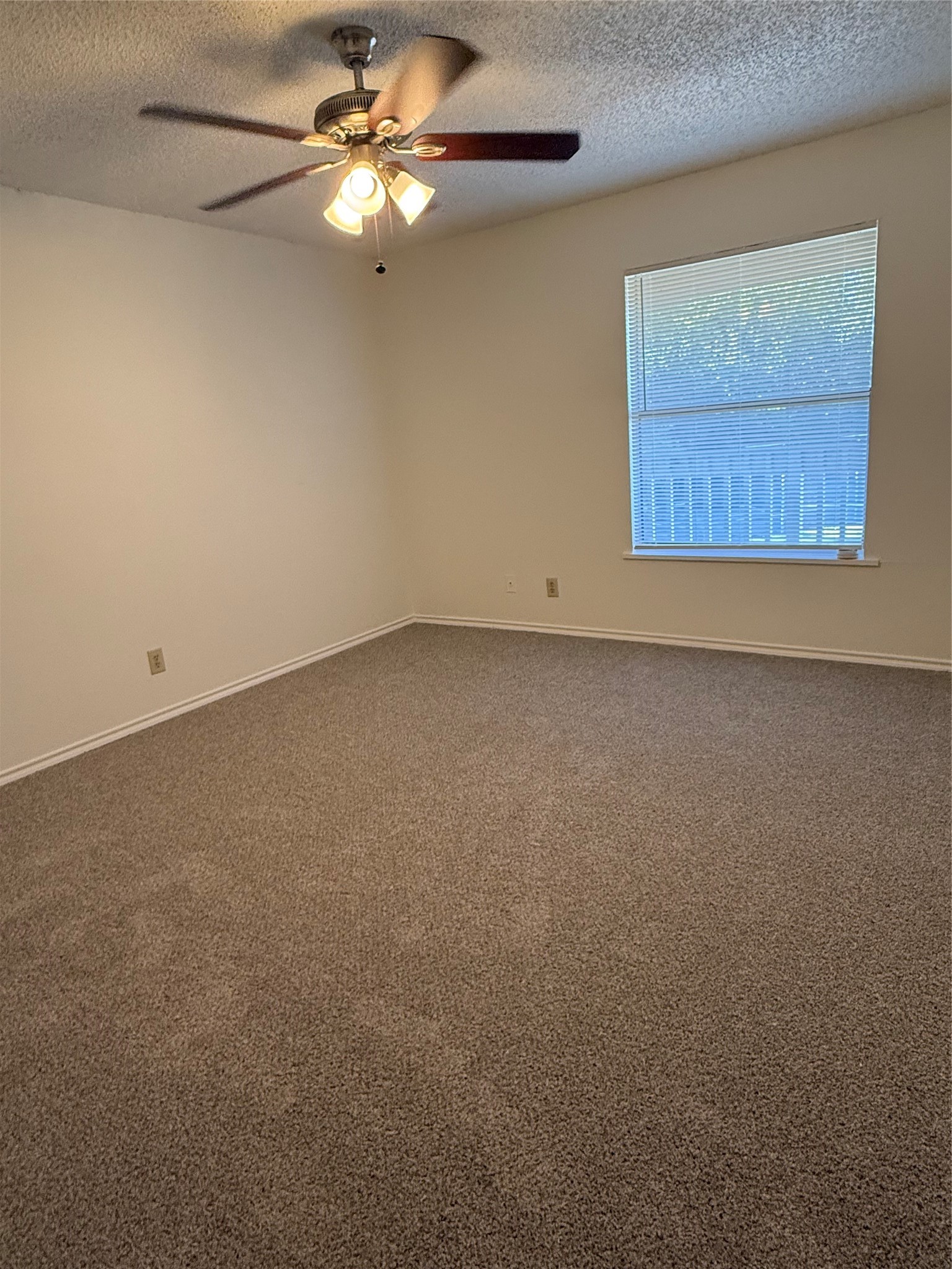 2501 Gulf Freeway, #279B, Dickinson, TX 77539