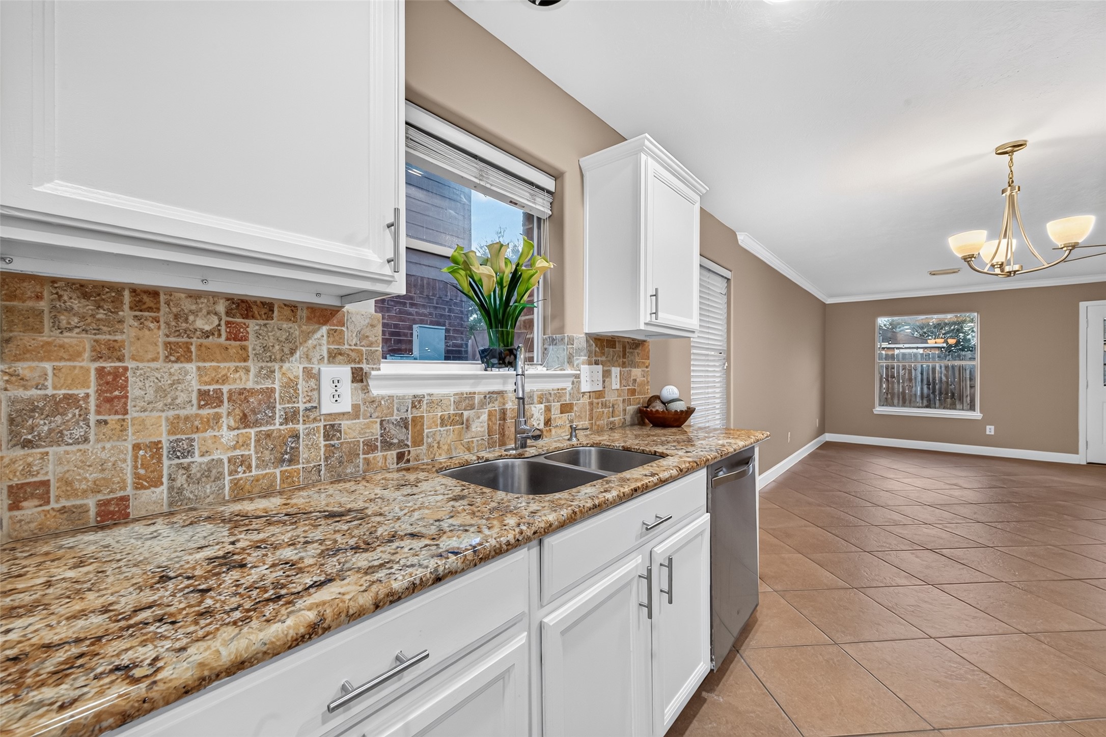 9015 Grand Villa Lane, Richmond, TX 77407