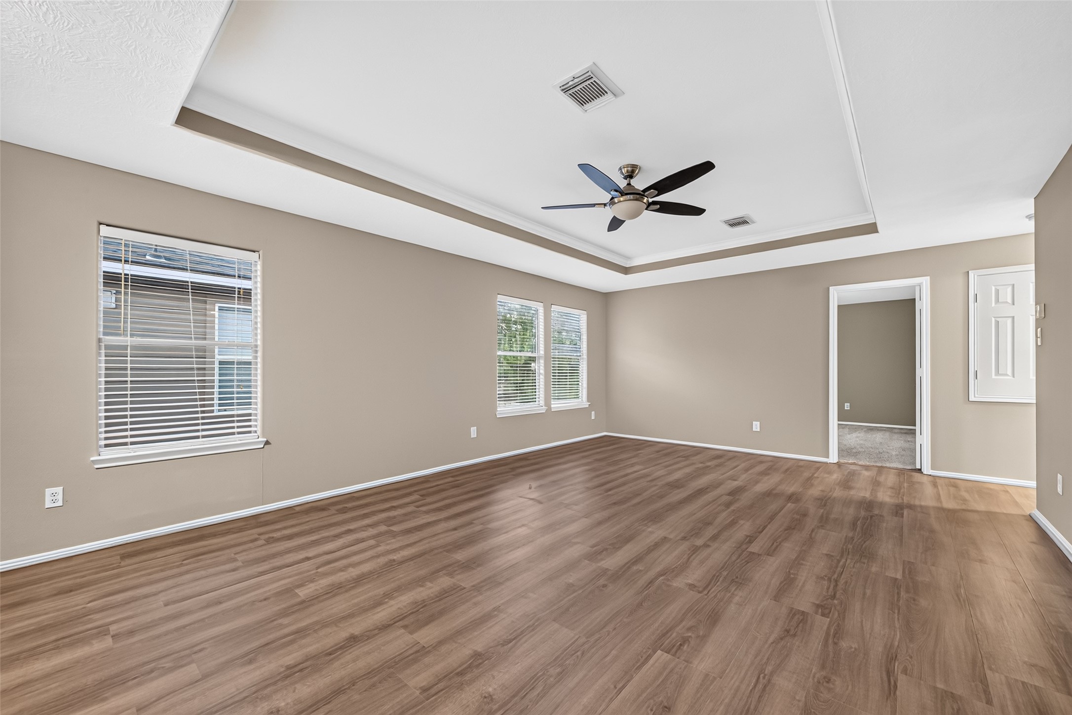 9015 Grand Villa Lane, Richmond, TX 77407