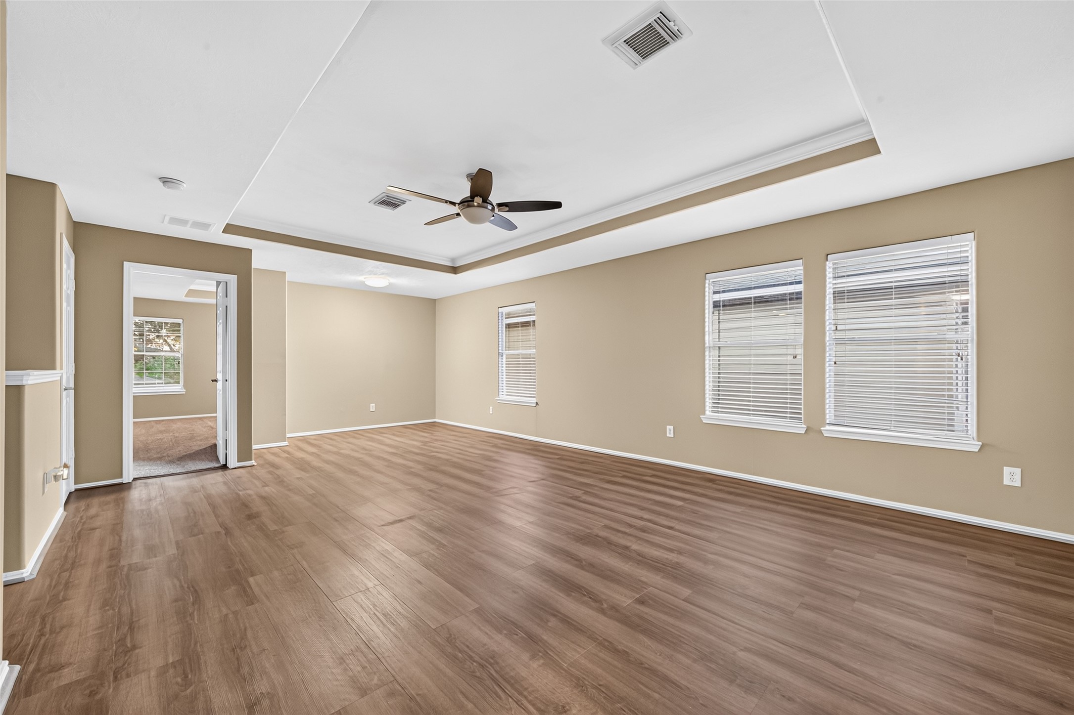 9015 Grand Villa Lane, Richmond, TX 77407