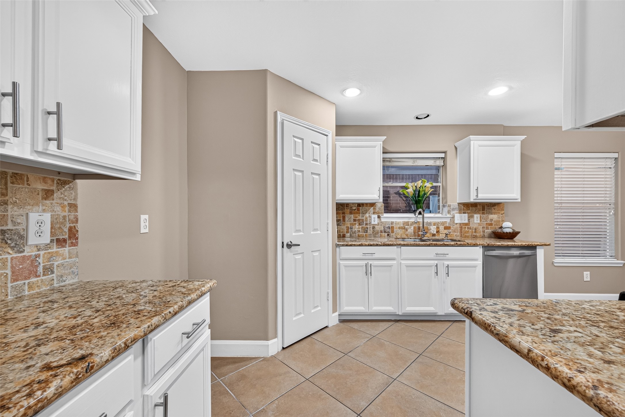 9015 Grand Villa Lane, Richmond, TX 77407