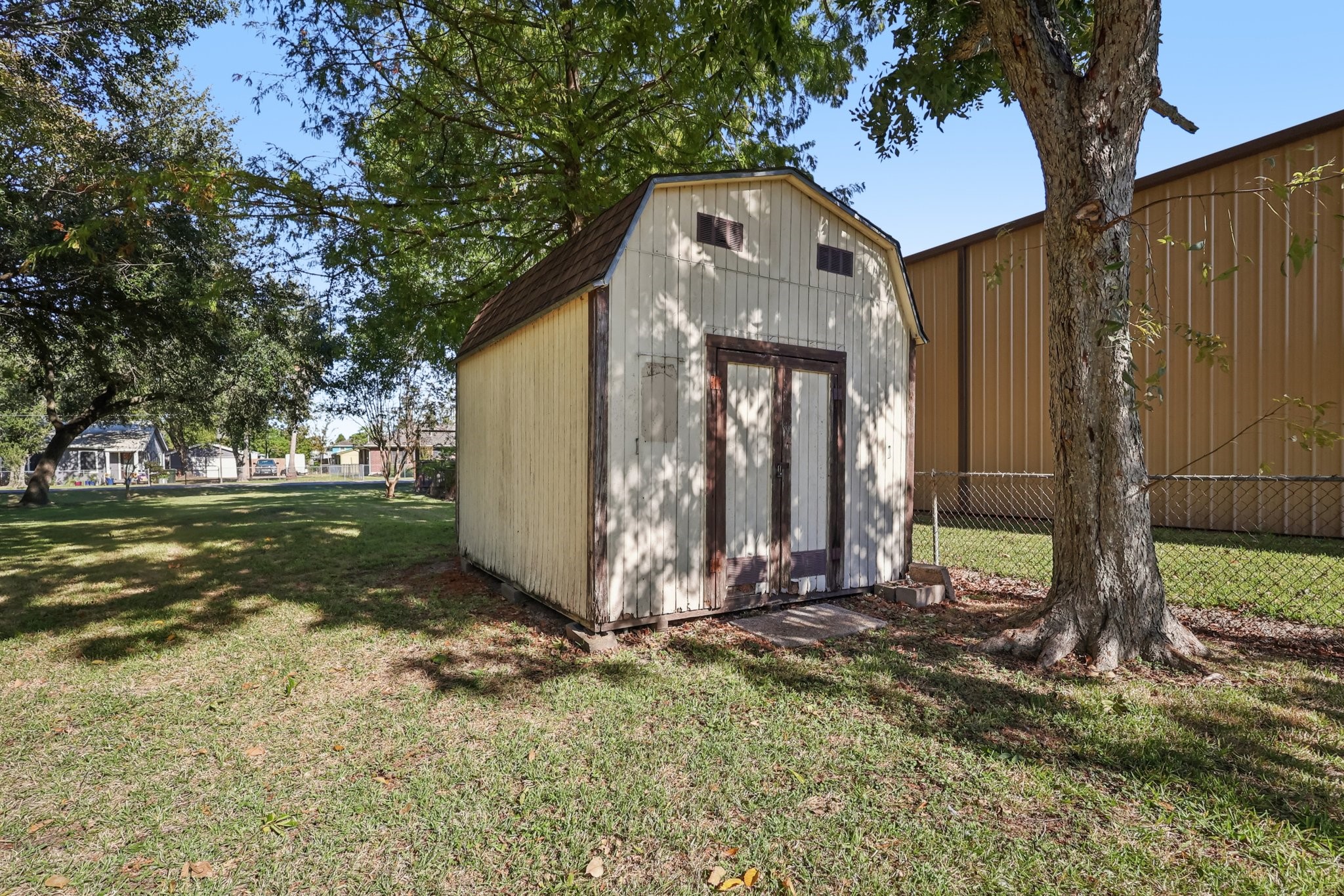 Need more storage? well here you go, this 10x12 storage building  keeps your garage clutter free.