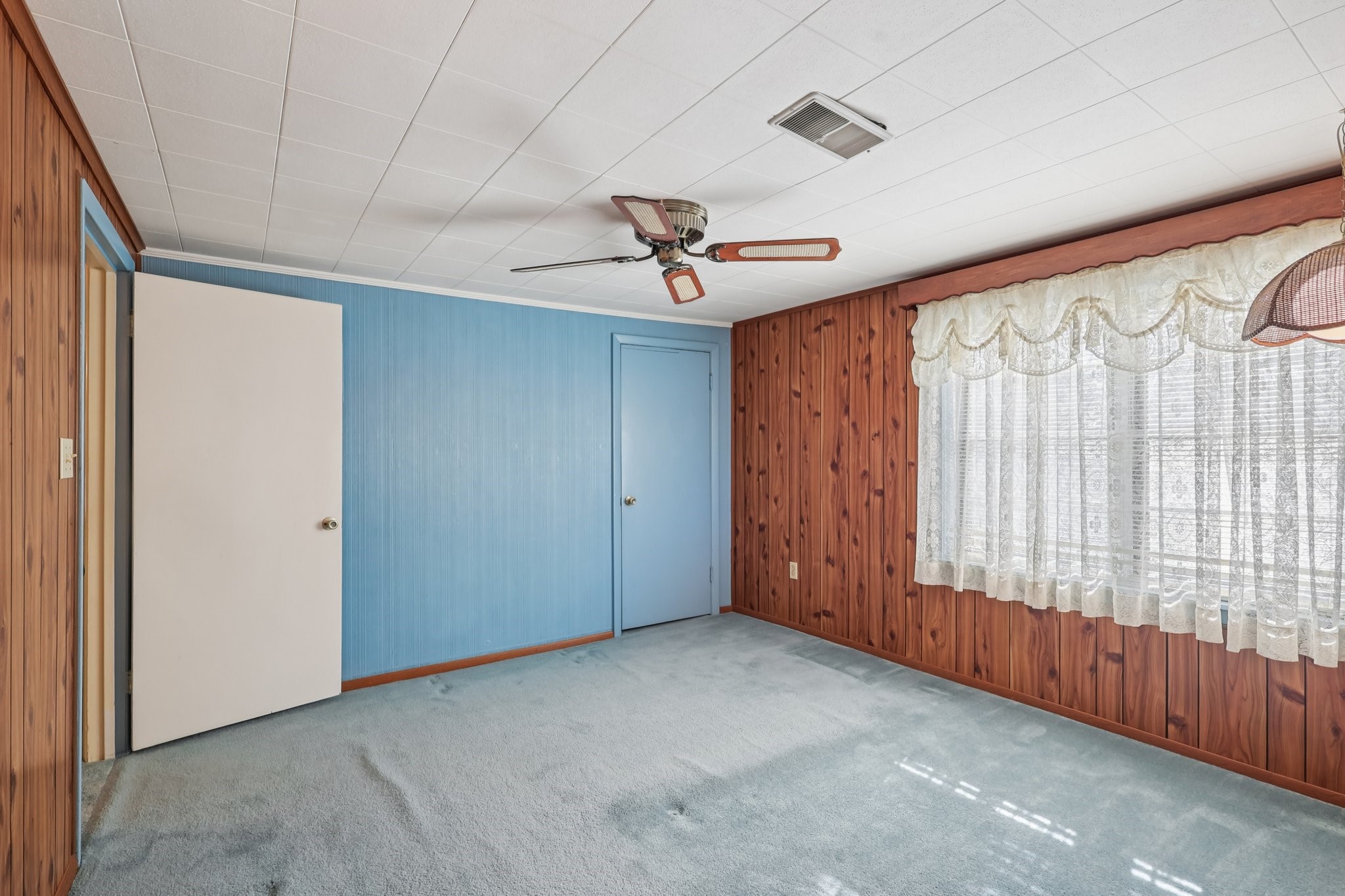4733 Oleander Street, Bacliff, TX 77518