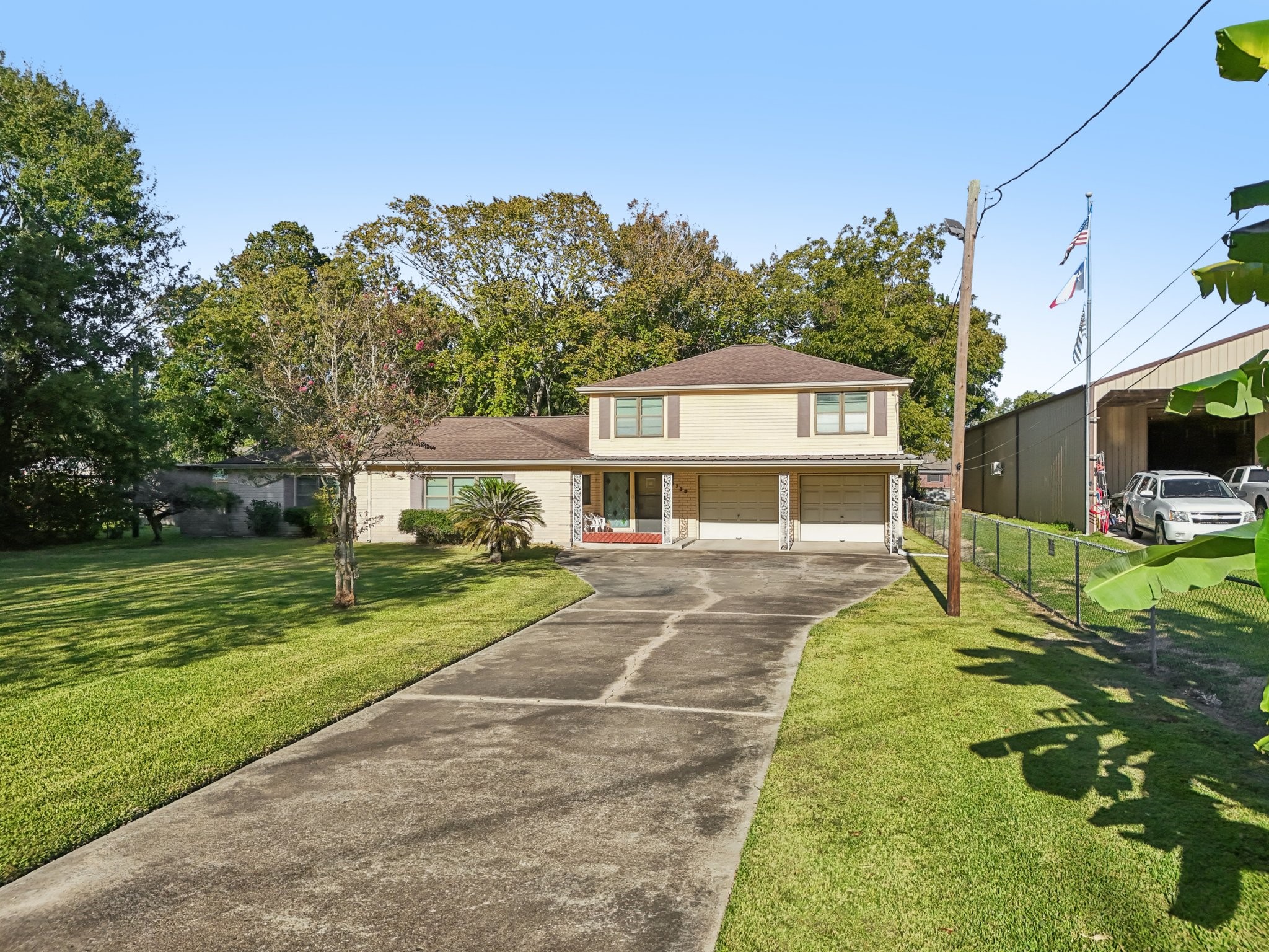 4733 Oleander Street, Bacliff, TX 77518