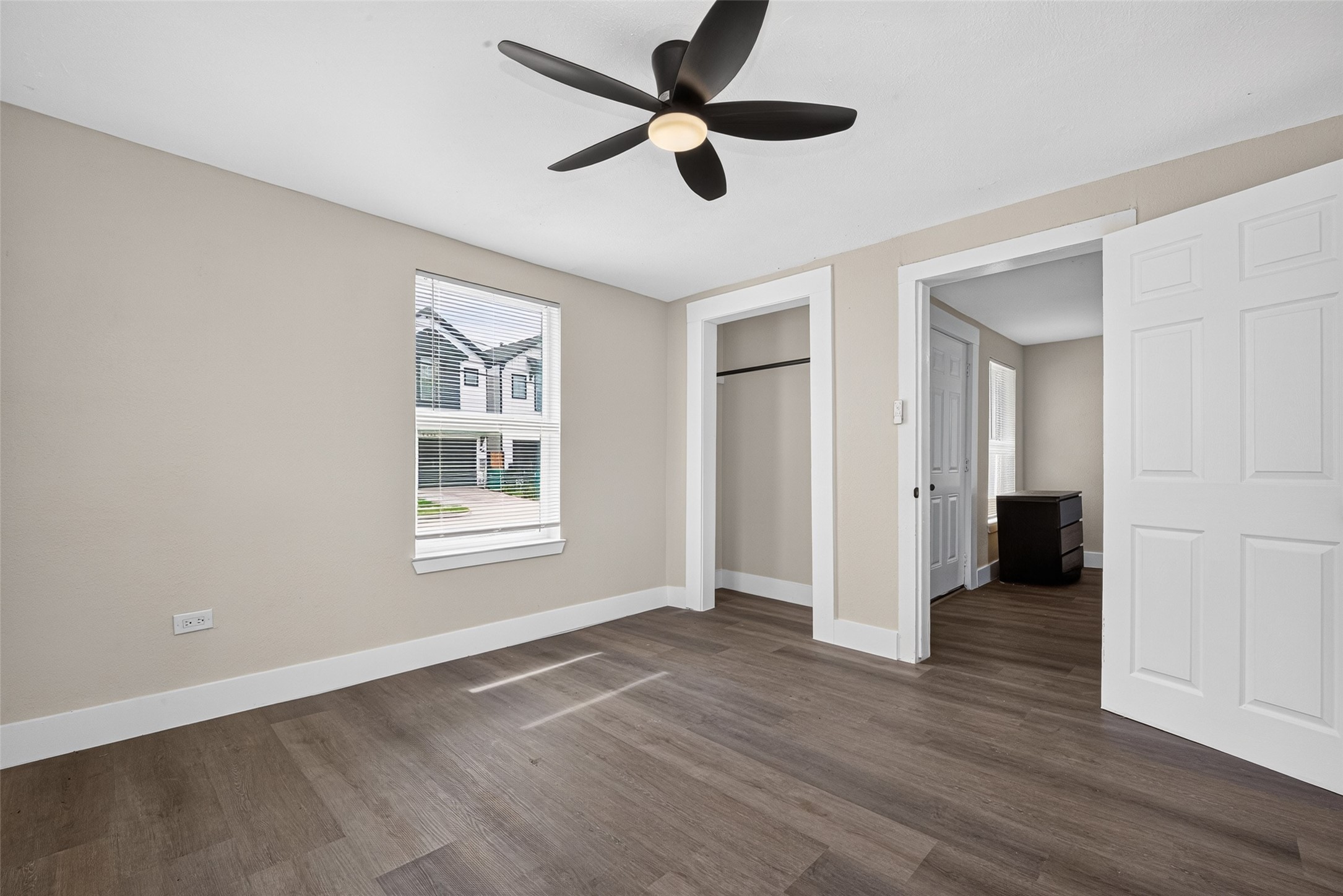 1505 Ryon Street, Houston, TX 77009