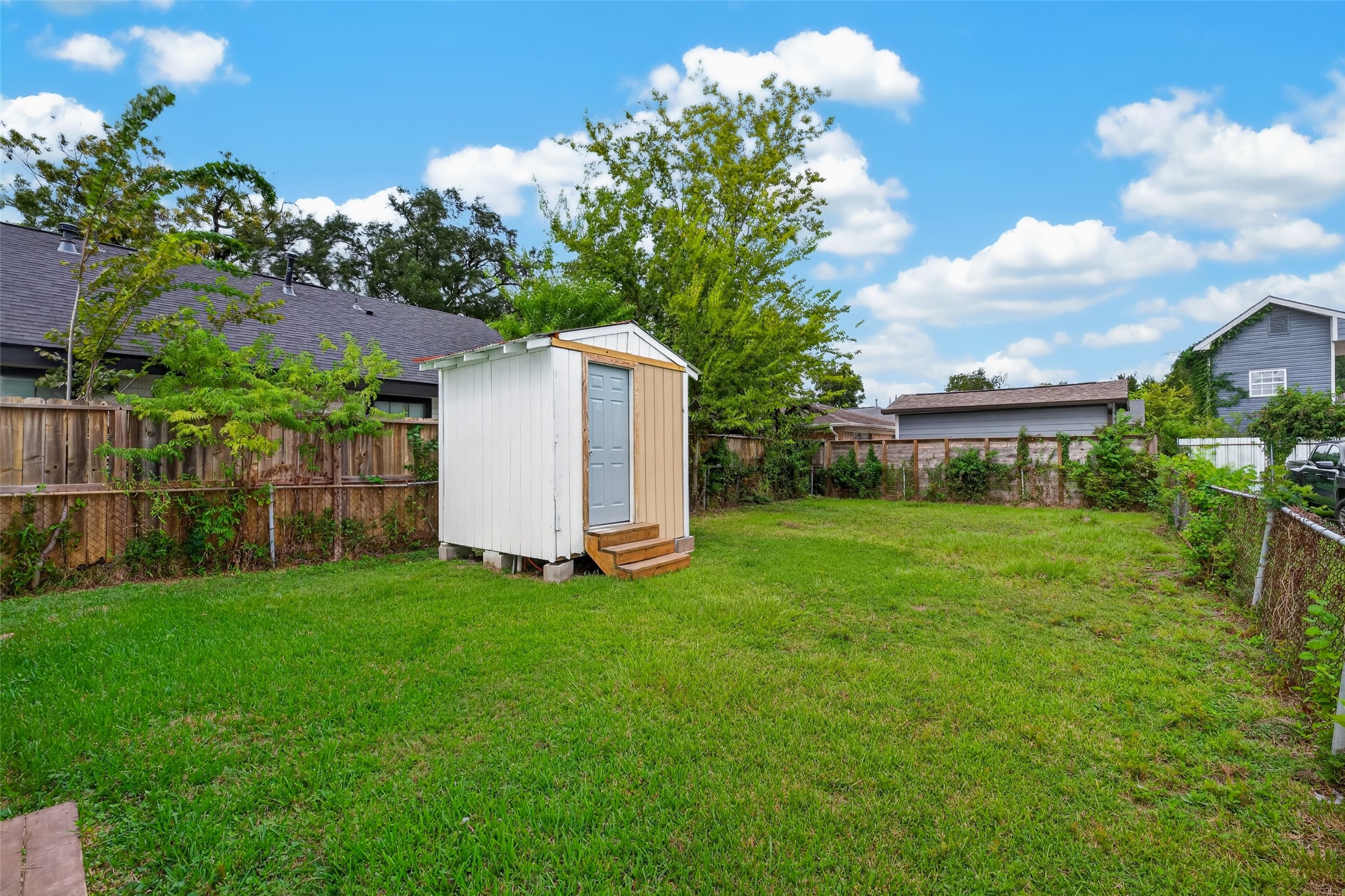 1505 Ryon Street, Houston, TX 77009