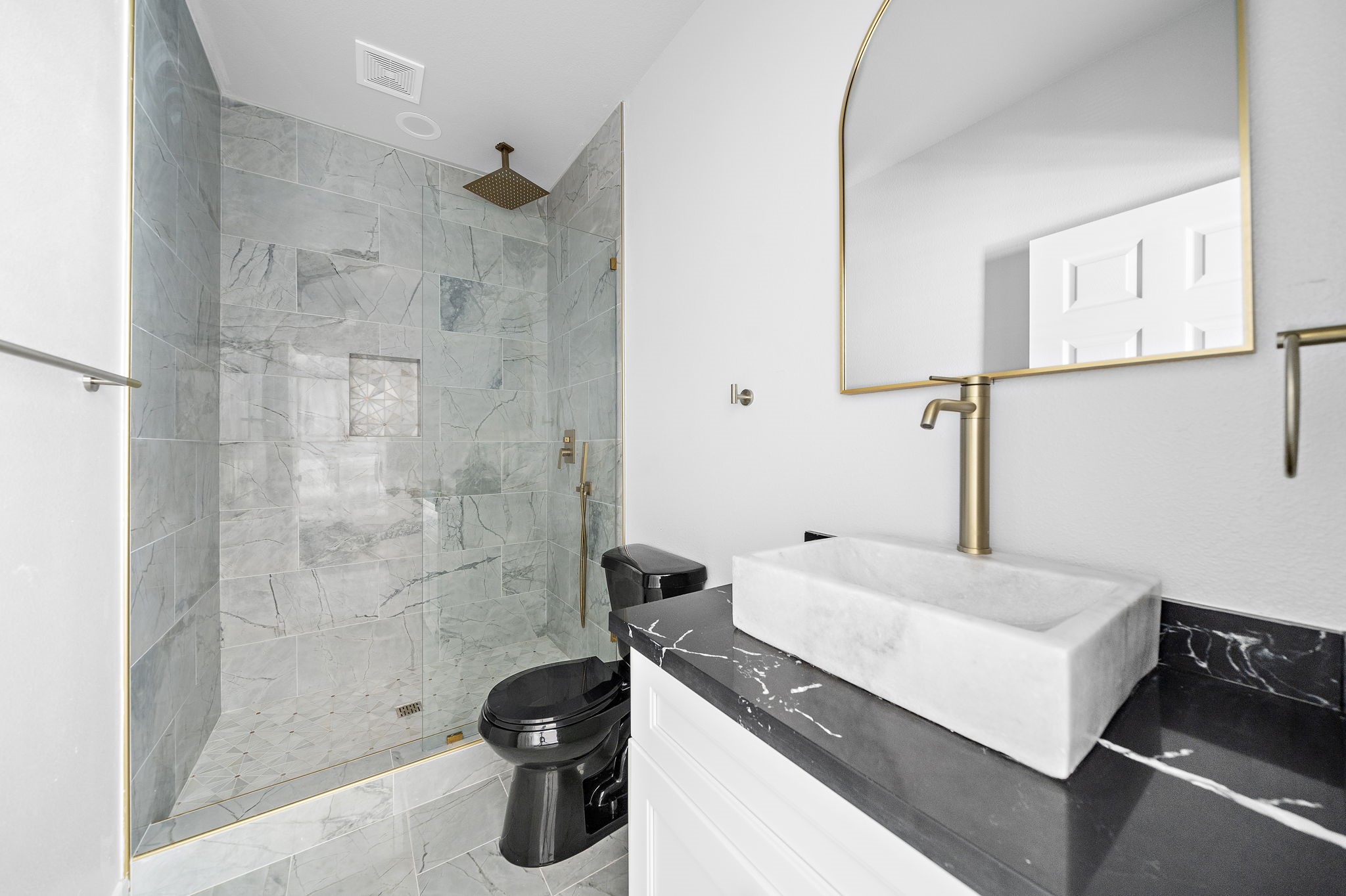 1009 8th Street, #D, Galveston, TX 77550
