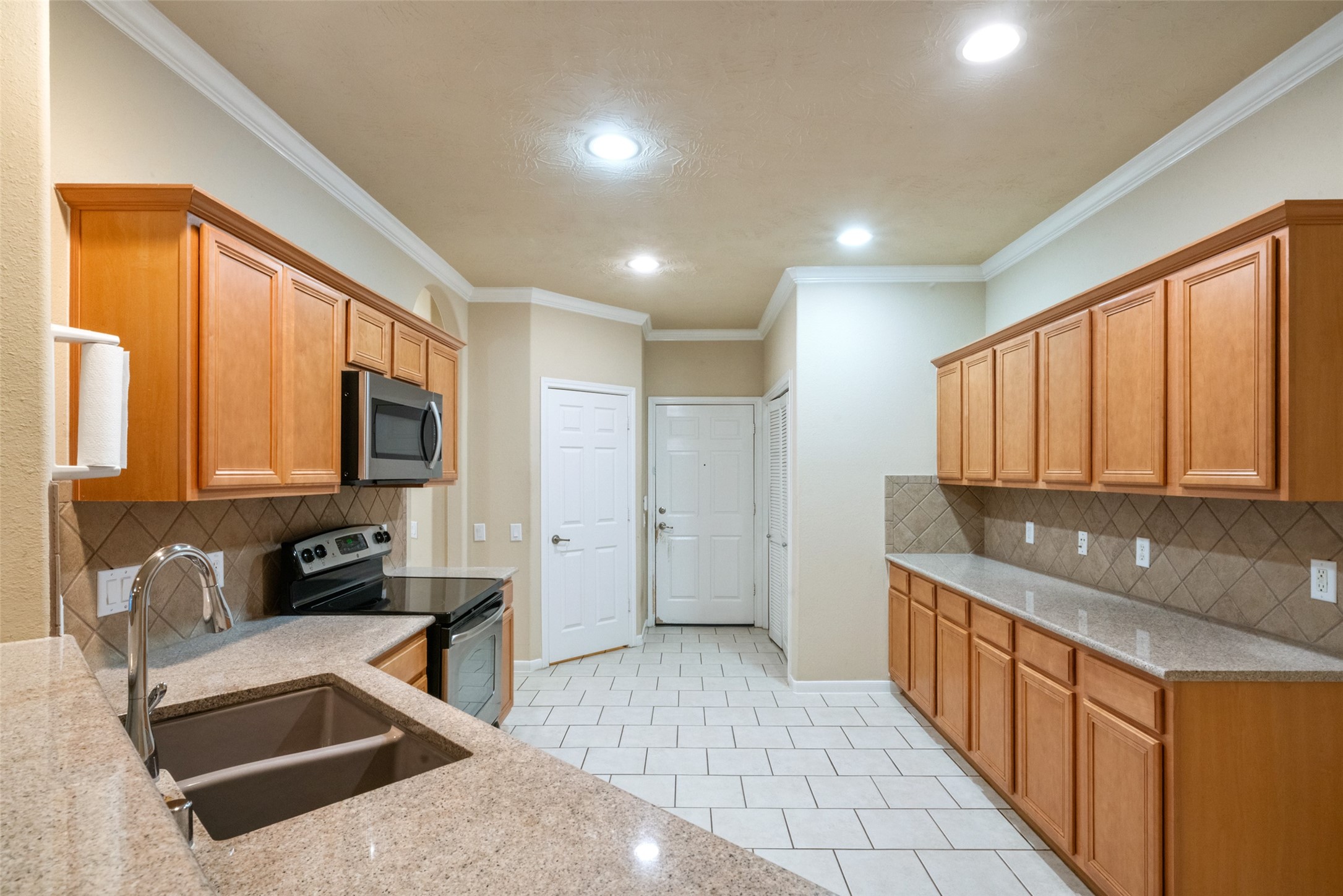 7 Fitzroy Place, Conroe, TX 77384