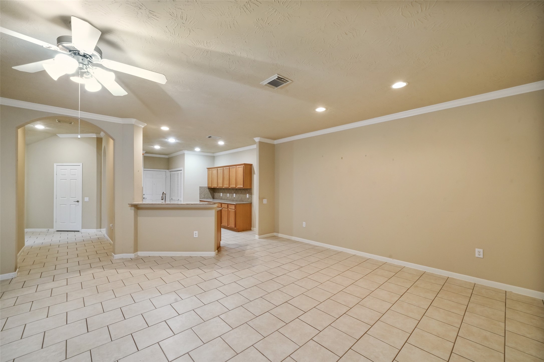 7 Fitzroy Place, Conroe, TX 77384