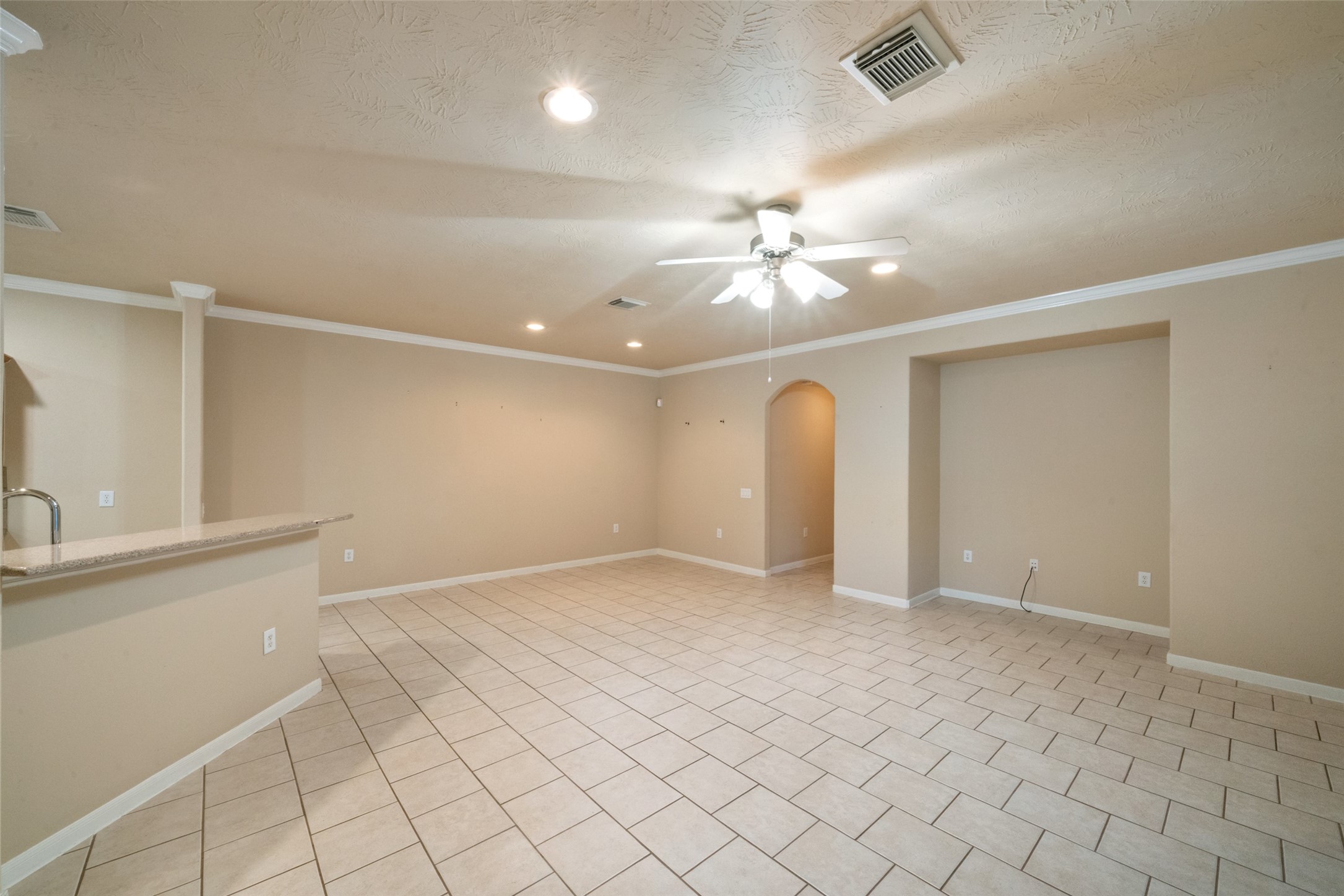 7 Fitzroy Place, Conroe, TX 77384