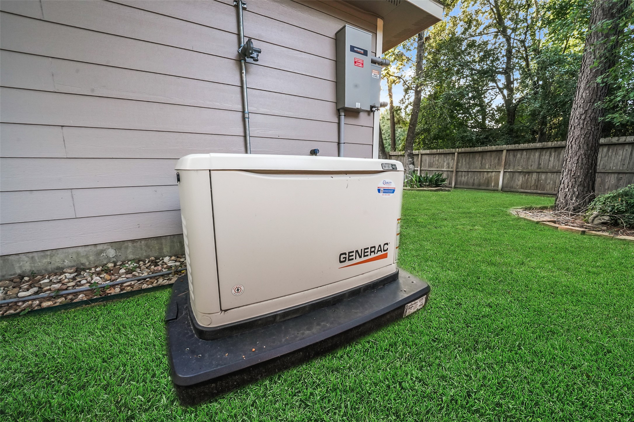 Generac Generator is the perfect addition to this home. Don't worry about losing power!