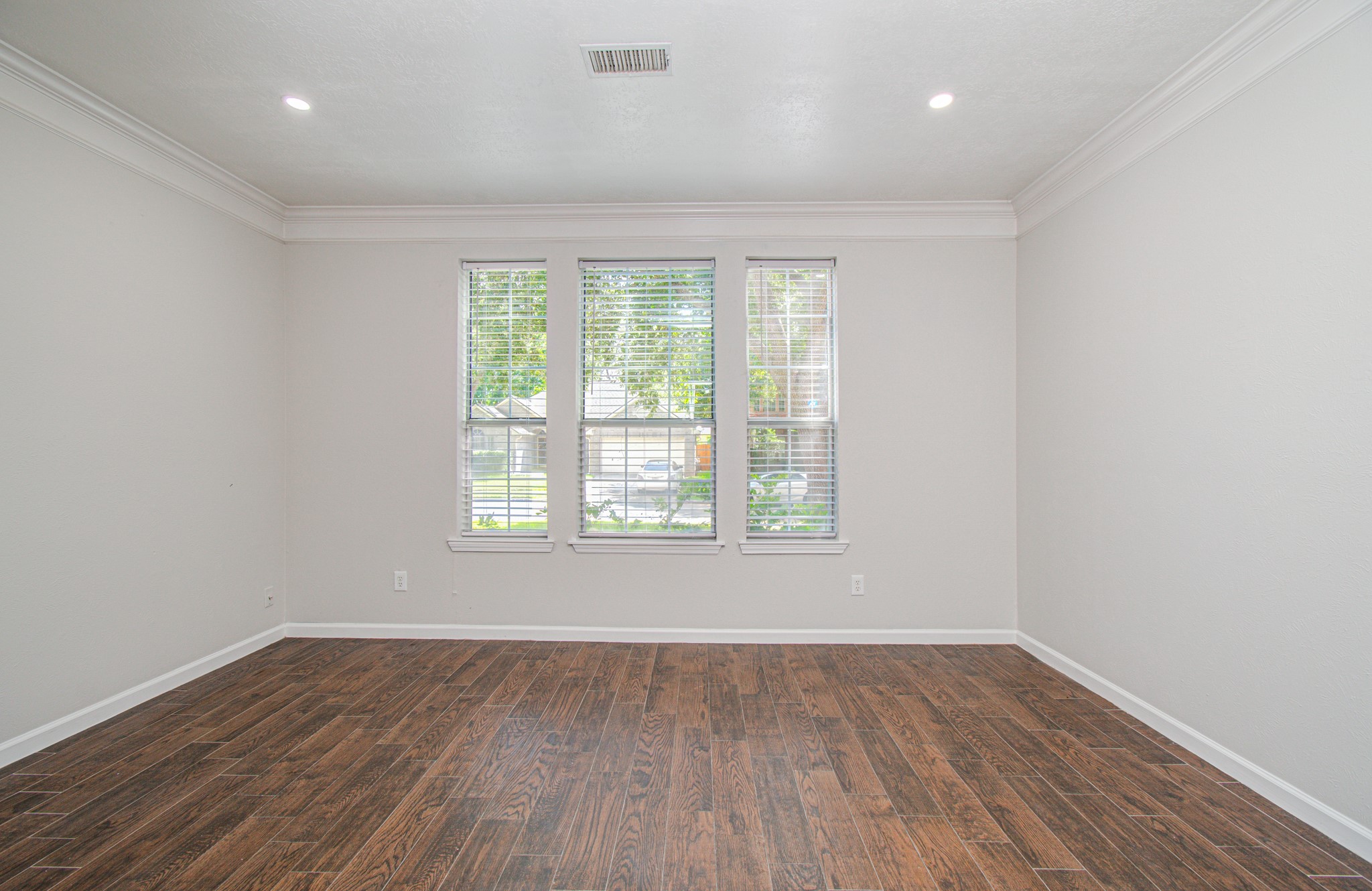 1207 Atlanta Drive, Richmond, TX 77406