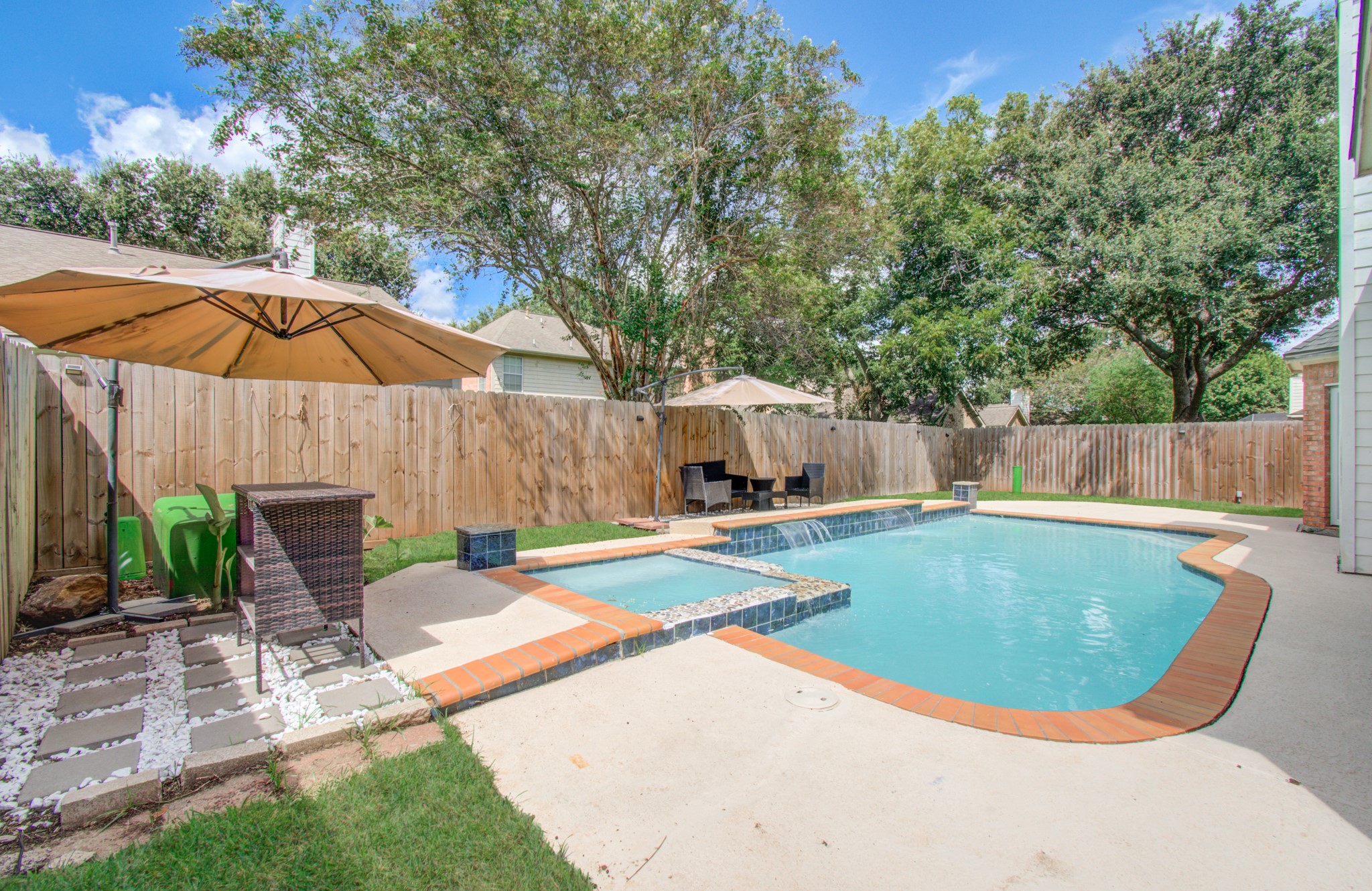 1207 Atlanta Drive, Richmond, TX 77406