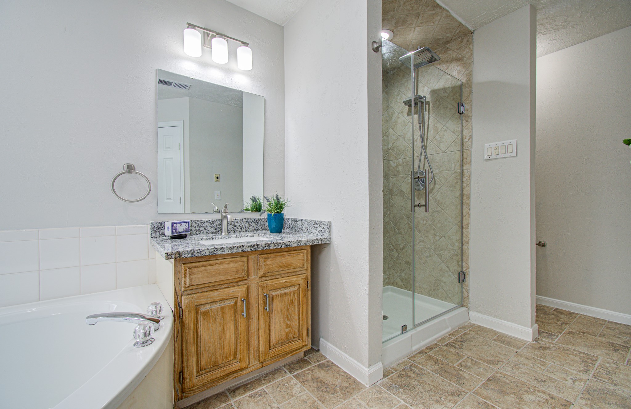 1207 Atlanta Drive, Richmond, TX 77406