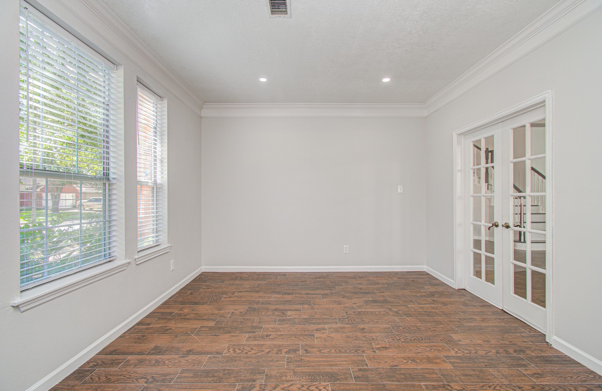 1207 Atlanta Drive, Richmond, TX 77406