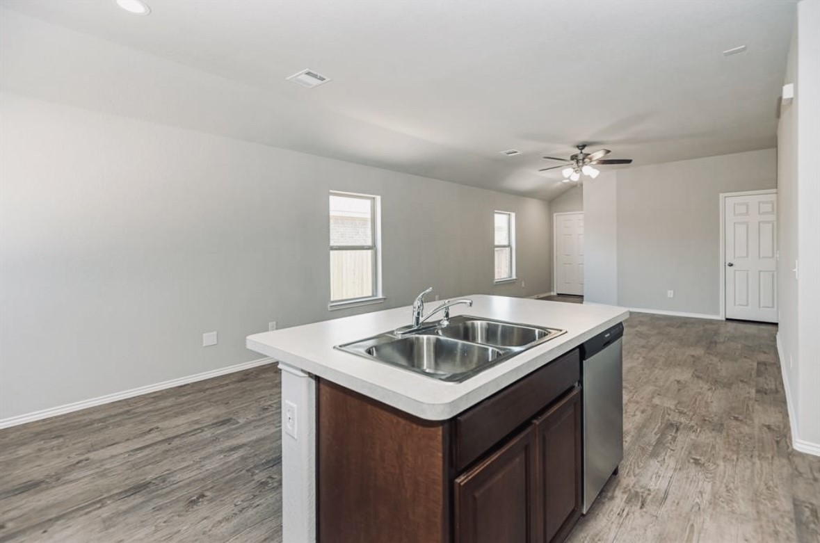 10811 Lavender Cotton ln, Houston, TX 77016