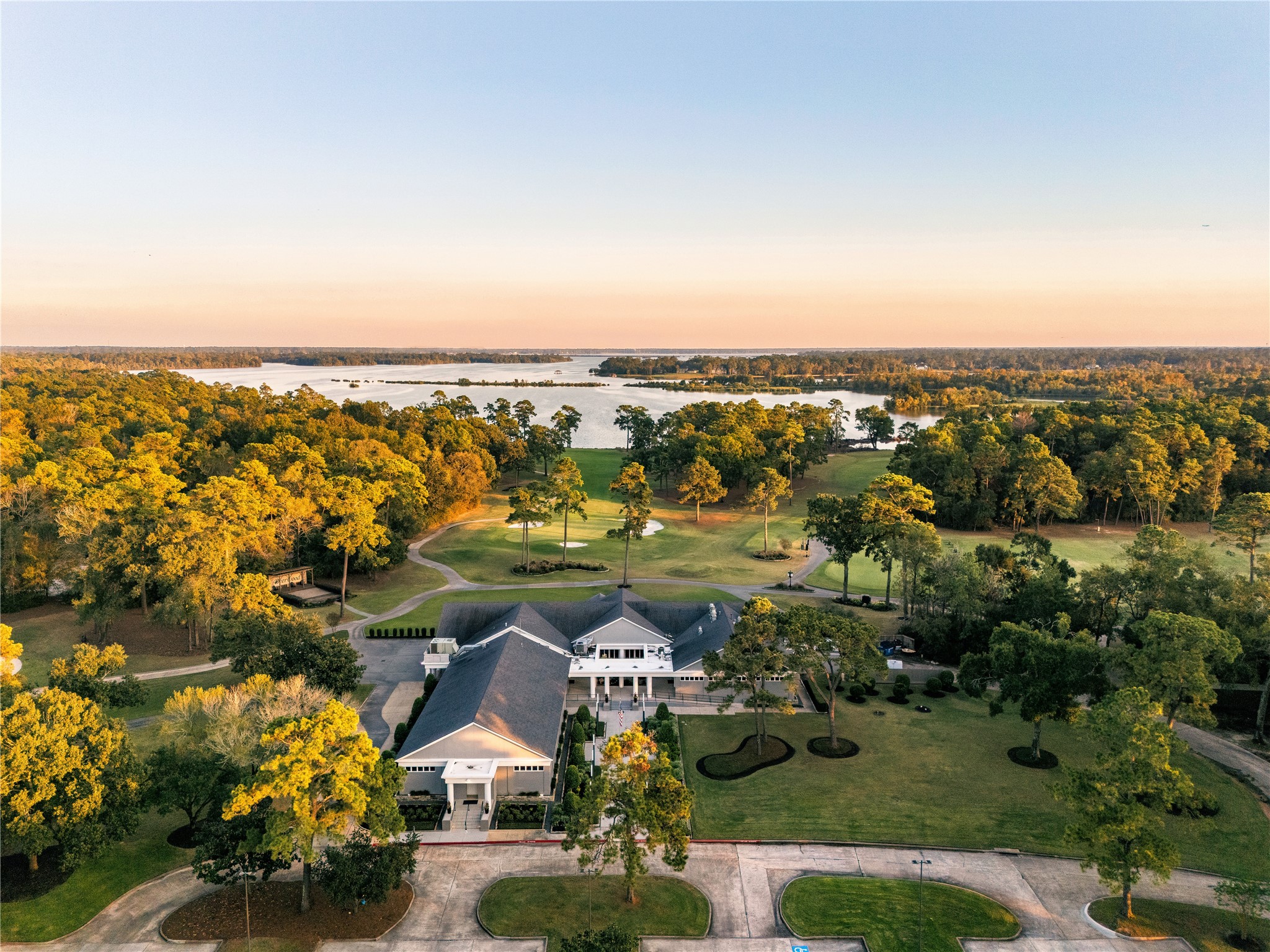 The nearby Kingwood Country Club  Deerwood Clubhouse complements the communitys prestigious golf setting, offering a refined country-club atmosphere just moments from home.