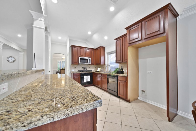 4911 Big Elm Circle, Missouri City, TX 77459