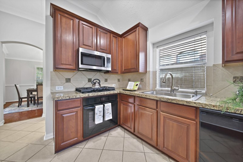 4911 Big Elm Circle, Missouri City, TX 77459