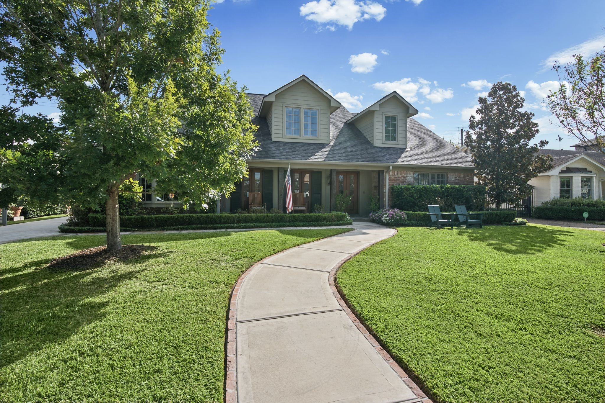 2415 Briarmead Drive, Houston, TX 77057